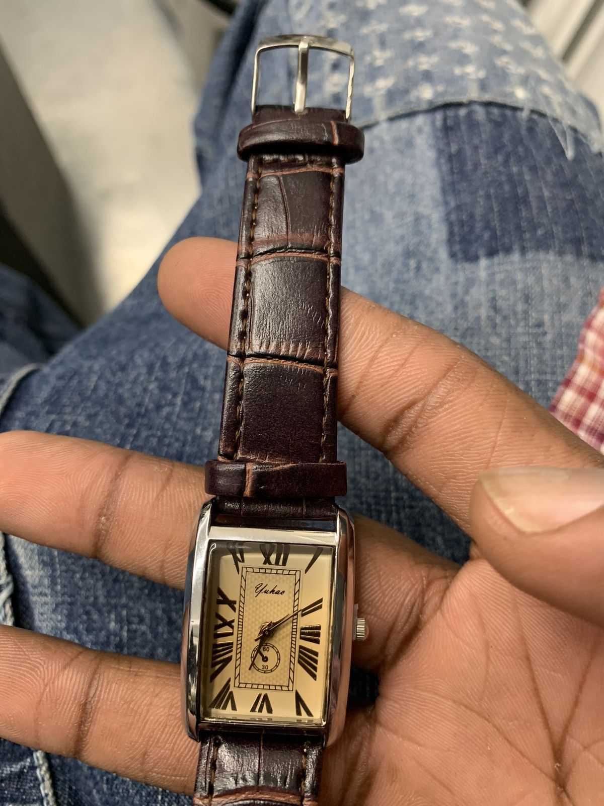 Vintage Vintage 90s vintage retro luxury style gold leather watch Size ONE SIZE - 5 Thumbnail