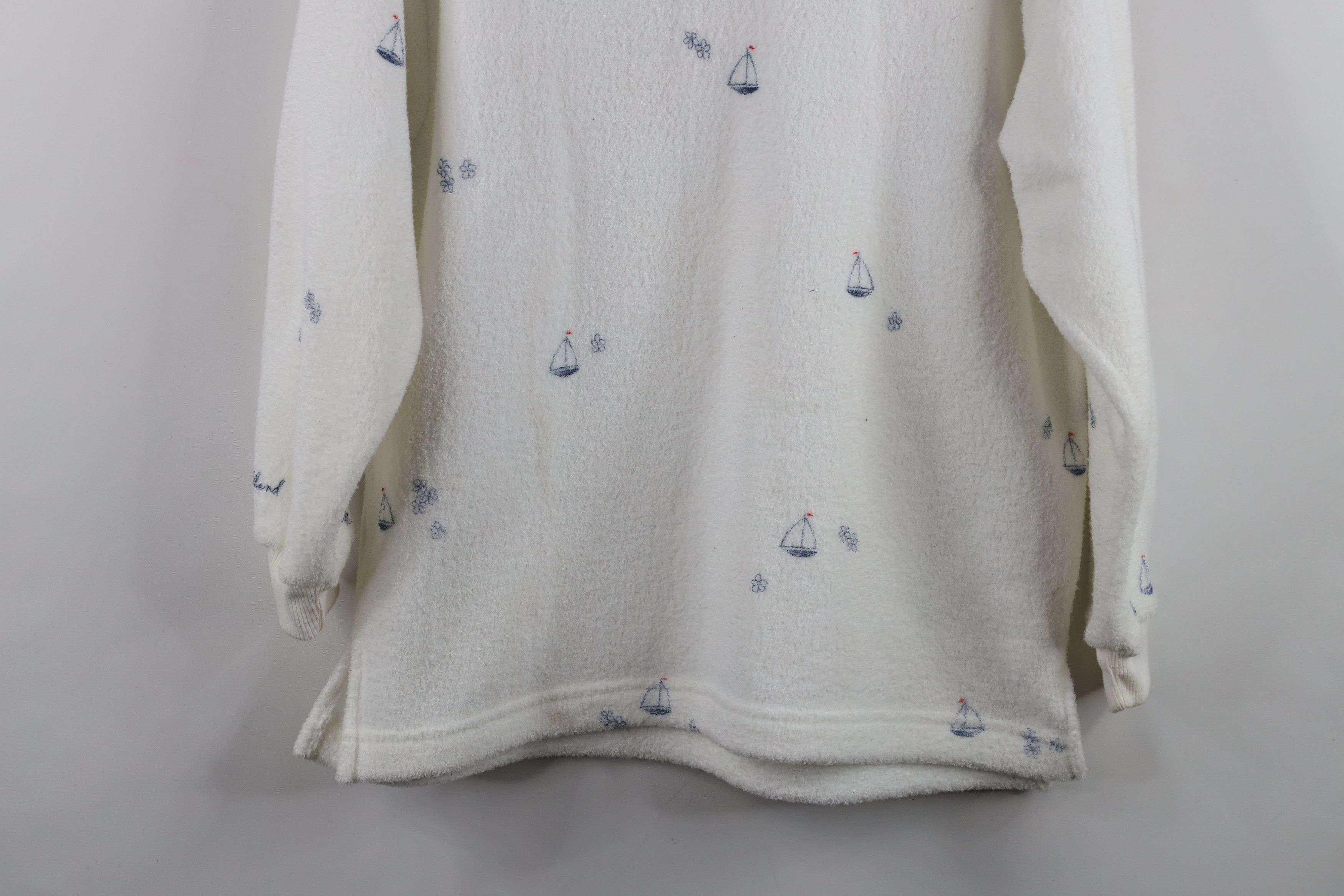 Vintage Vintage 90s Streetwear All Over Print Fleece Sweatshirt USA Size M / US 6-8 / IT 42-44 - 14 Thumbnail