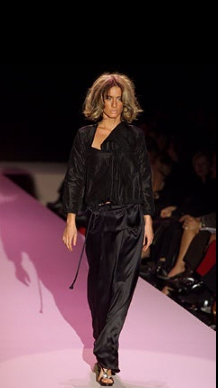 Gucci By Tom Ford S/S 2002 Black silk harem pants Size 26" / US 2 / IT 38 - 2 Thumbnail