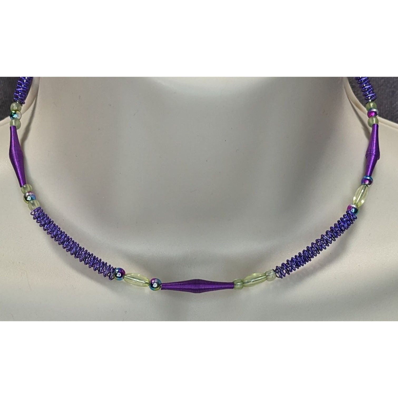 Handmade Handmade Purple Wire Wrapped Beaded Necklace With Spiral Wir Size ONE SIZE - 1 Thumbnail