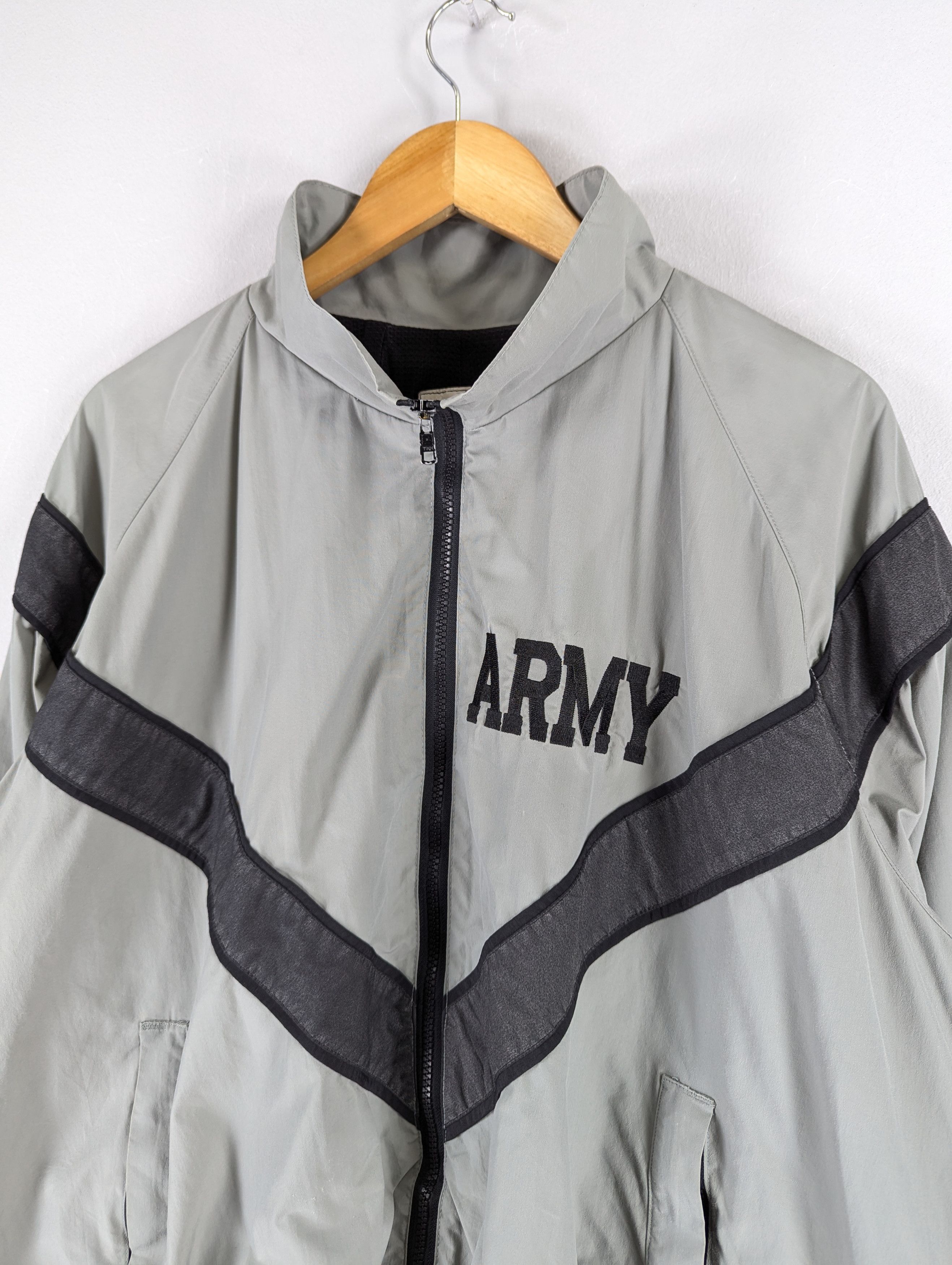 Vintage Vintage IPFU 3M Reflective Training Army Boxy Jacket Size US M / EU 48-50 / 2 - 6 Thumbnail
