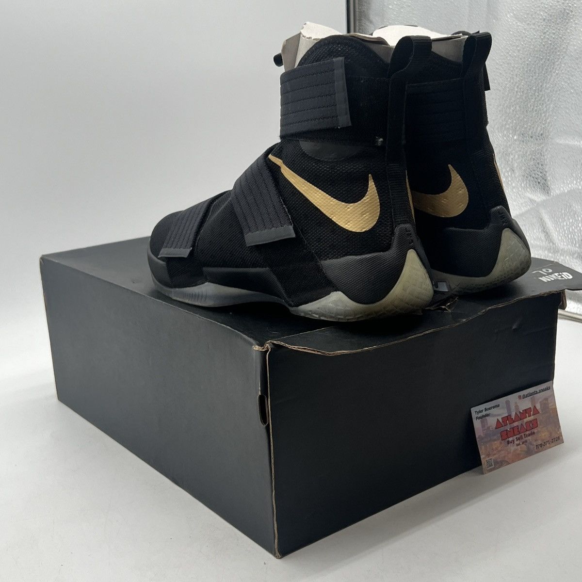 Nike Nike LeBron Zoom Soldier 10 Size US 9.5 / EU 42-43 - 4 Thumbnail