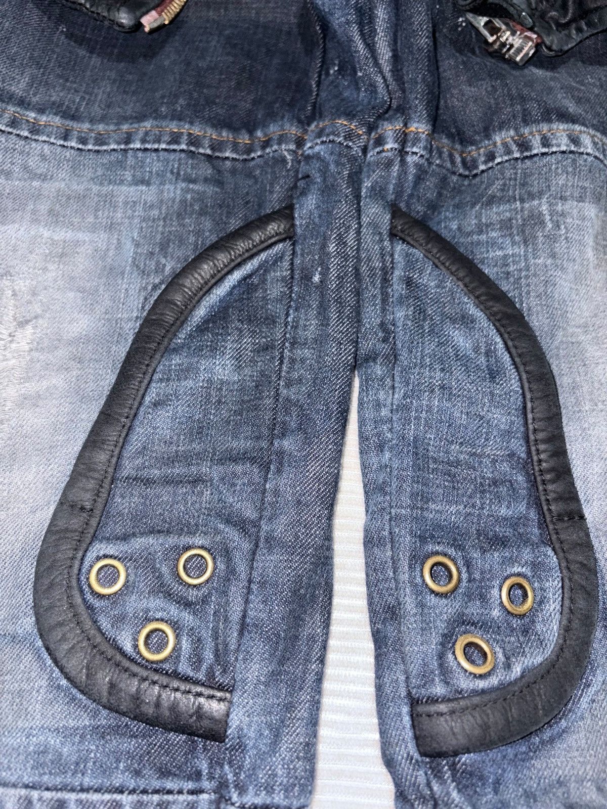 Dsquared2 Dsquared2 Leather Denim Jeans tactical bondage skirt buckle Size 28" / US 6 / IT 42 - 4 Thumbnail