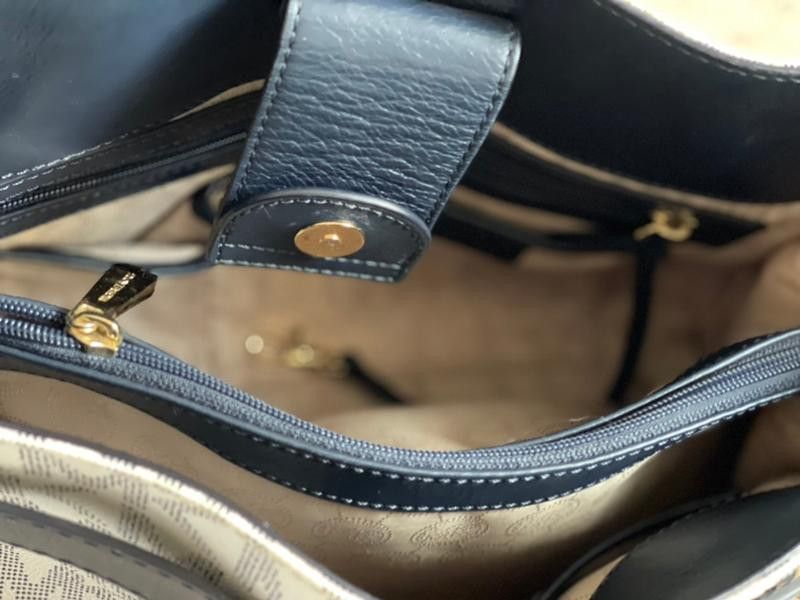 Michael Kors Michael Kors Monogram Leather Shoulder Bag Medium Size ONE SIZE - 5 Thumbnail
