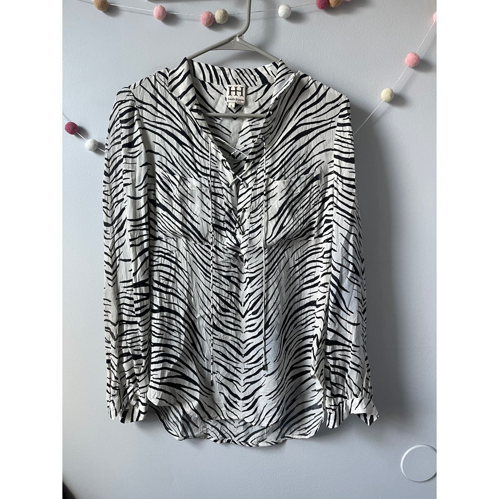 Designer × Haute Hippie Haute Hippie Zebra Print Silk Crepe de Cine Blouse Size S / US 4 / IT 40 - 2 Thumbnail