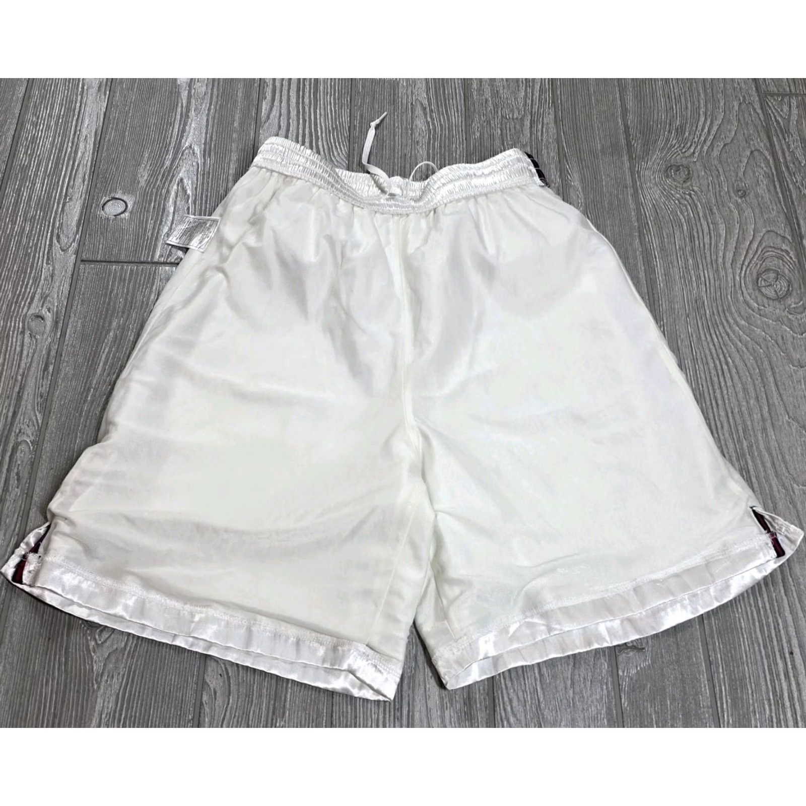 Nike VTG Nike 90s USA White Satin Nylon Soccer Shorts Red Blue Stripe Mens M Rare HTF Shorts Size US 31 - 7 Thumbnail