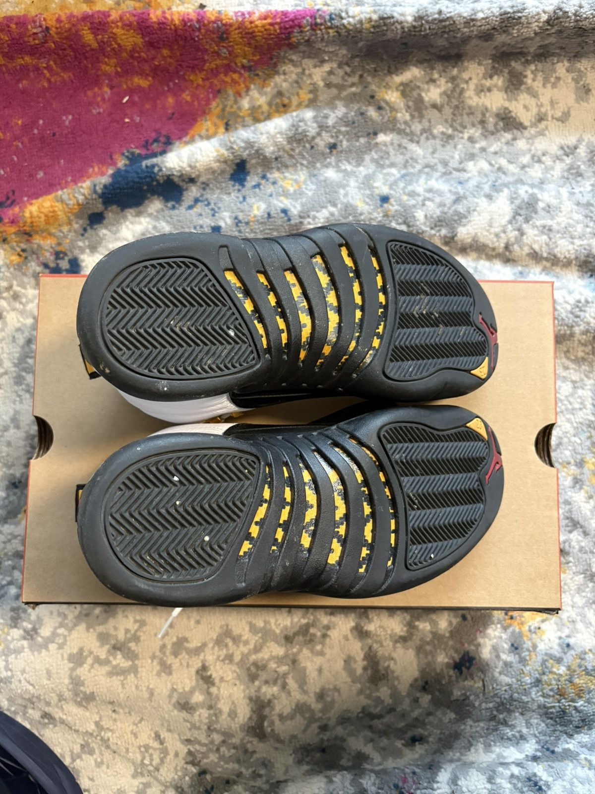 Jordan Brand Air Jordan Retro 12 Taxi size 8 Size US 8 / EU 41 - 5 Thumbnail