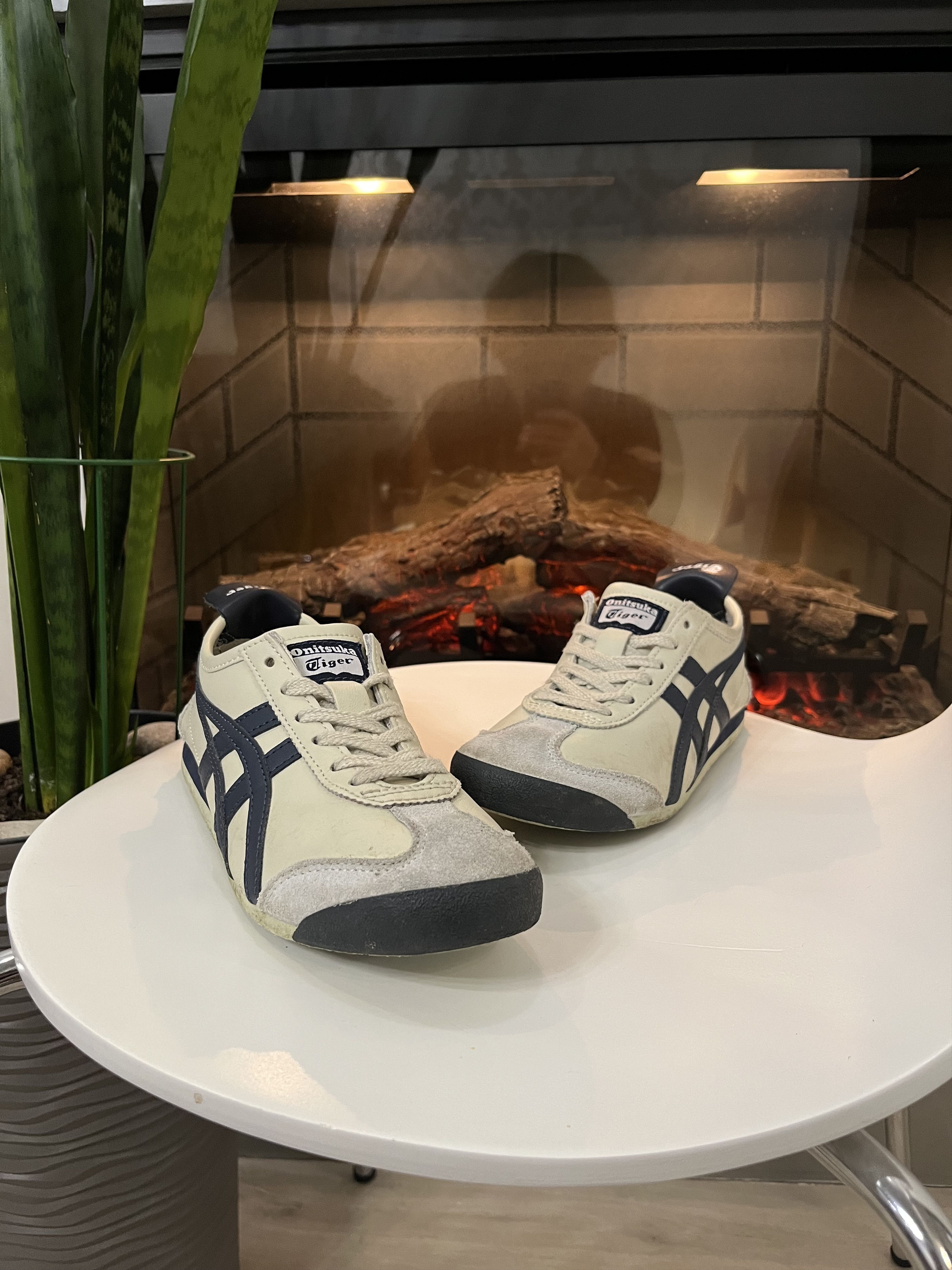 Asics 🔥00'ONITSUKA TIGER ASICS MEXICO 66 VINTAGE LEATHER SNEAKERS Size US 7 / IT 37 - 7 Thumbnail