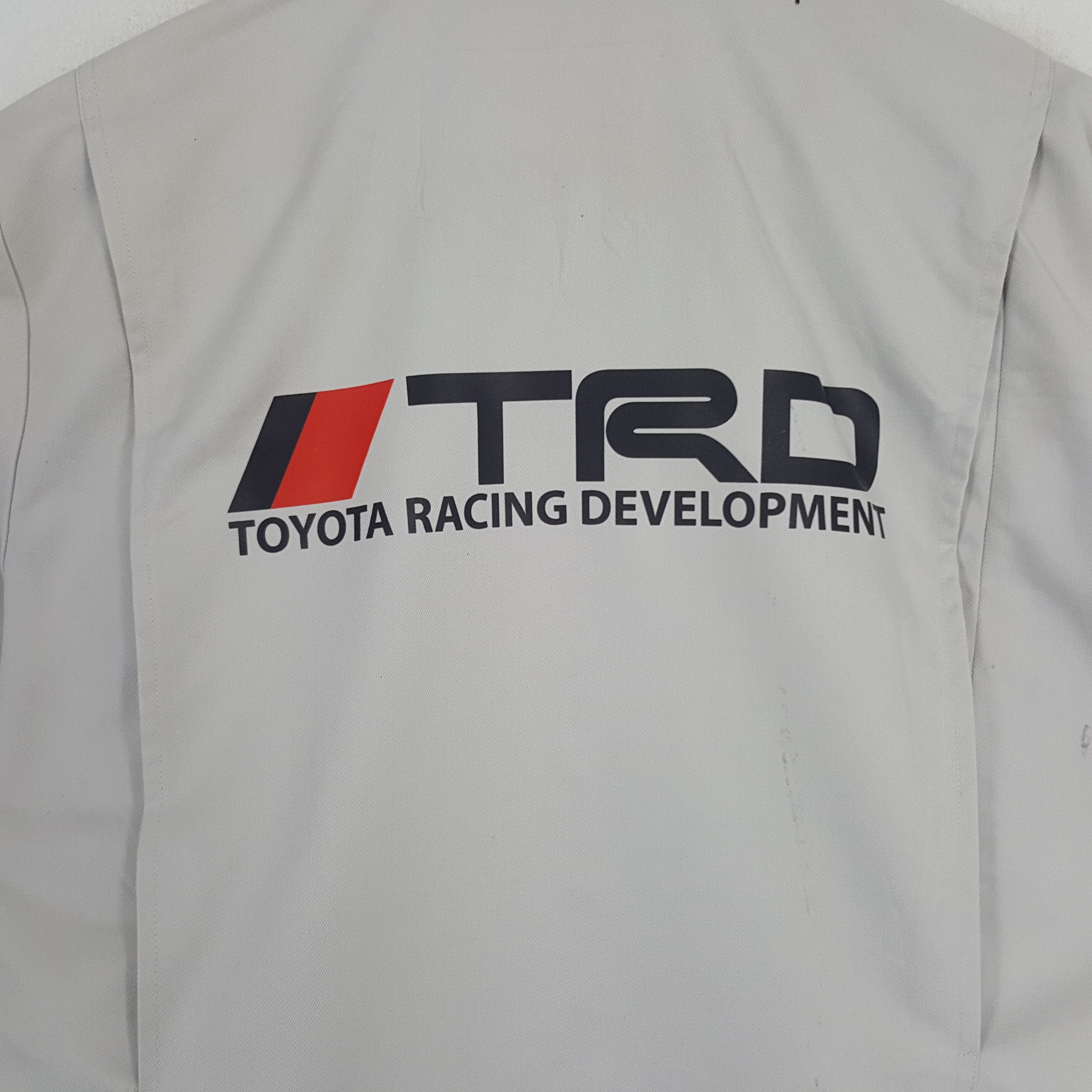 Vintage Vintage Toyota Racing Custom Short Sleeve Worker Jacket Size US M / EU 48-50 / 2 - 2 Thumbnail