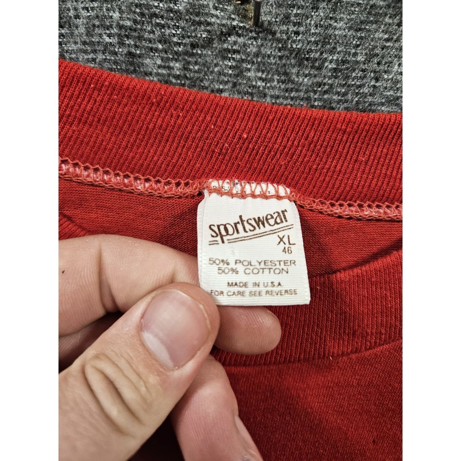 Vintage VINTAGE Sportswear Shirt Mens XL Red 80s USA Country Music Graphic Print Short Sleeve Crew Neck Stitch Size US XL / EU 56 / 4 - 3 Thumbnail