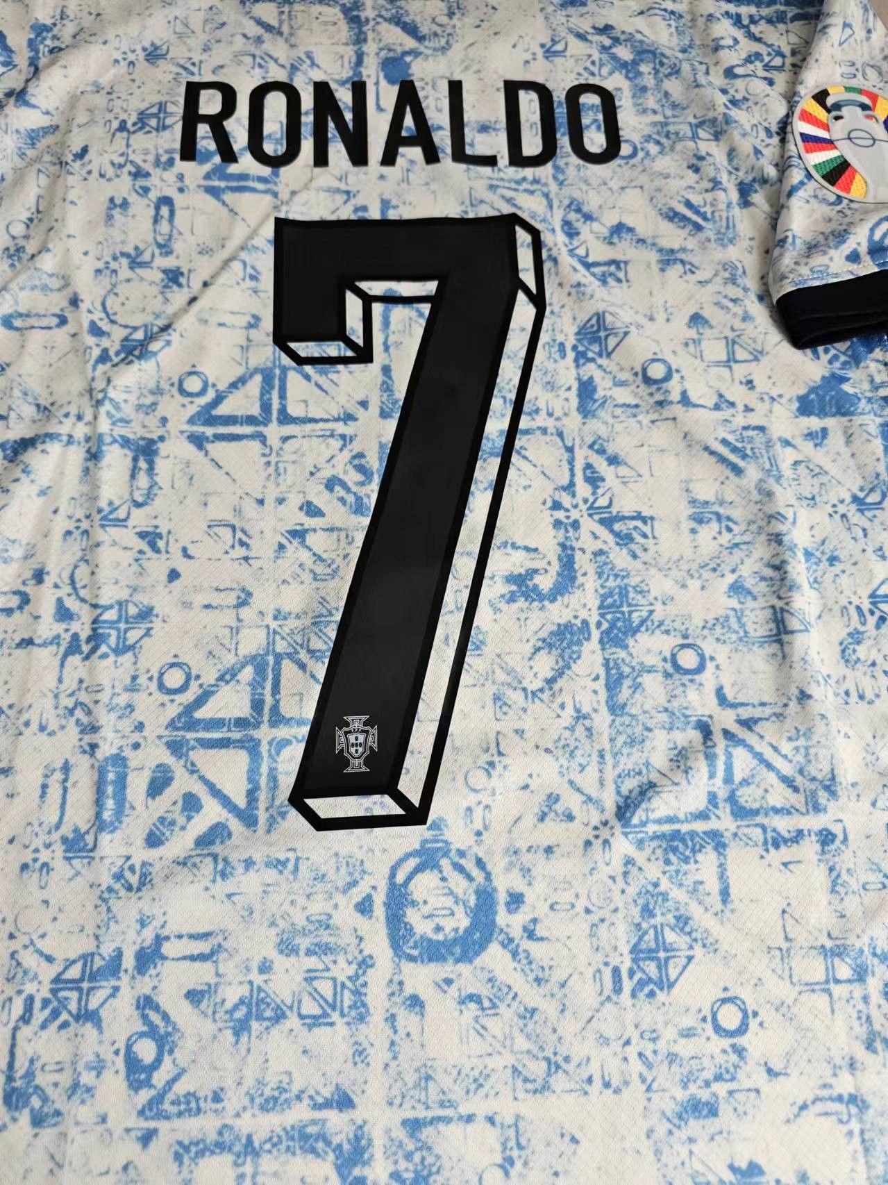 Nike 2024 Portugal 7 C Ronaldo Jersey Away XL Size US XL / EU 56 / 4 - 4 Thumbnail