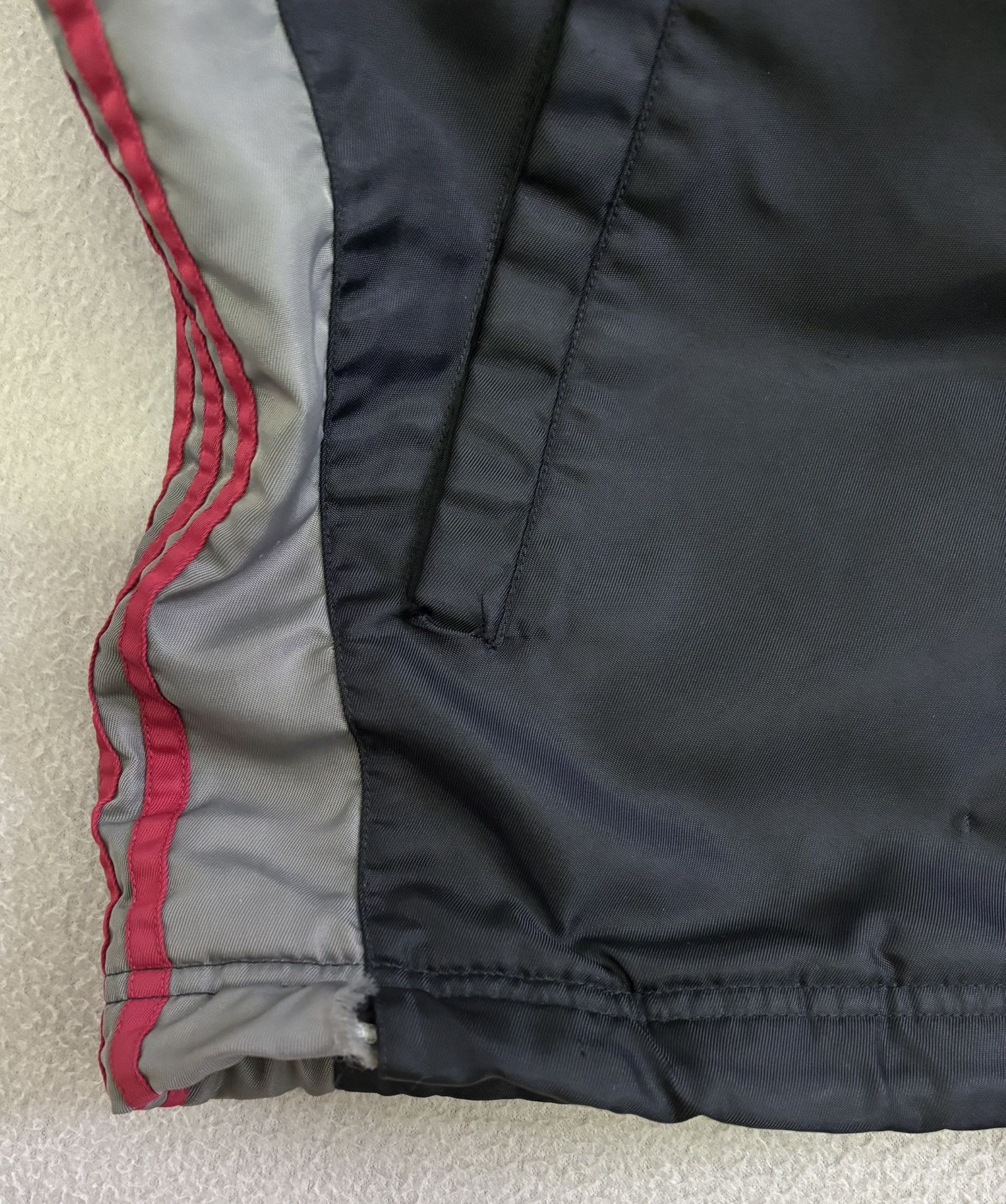 Adidas Adidas vintage 90s jacket zippered hood size XL Size US XL / EU 56 / 4 - 8 Thumbnail