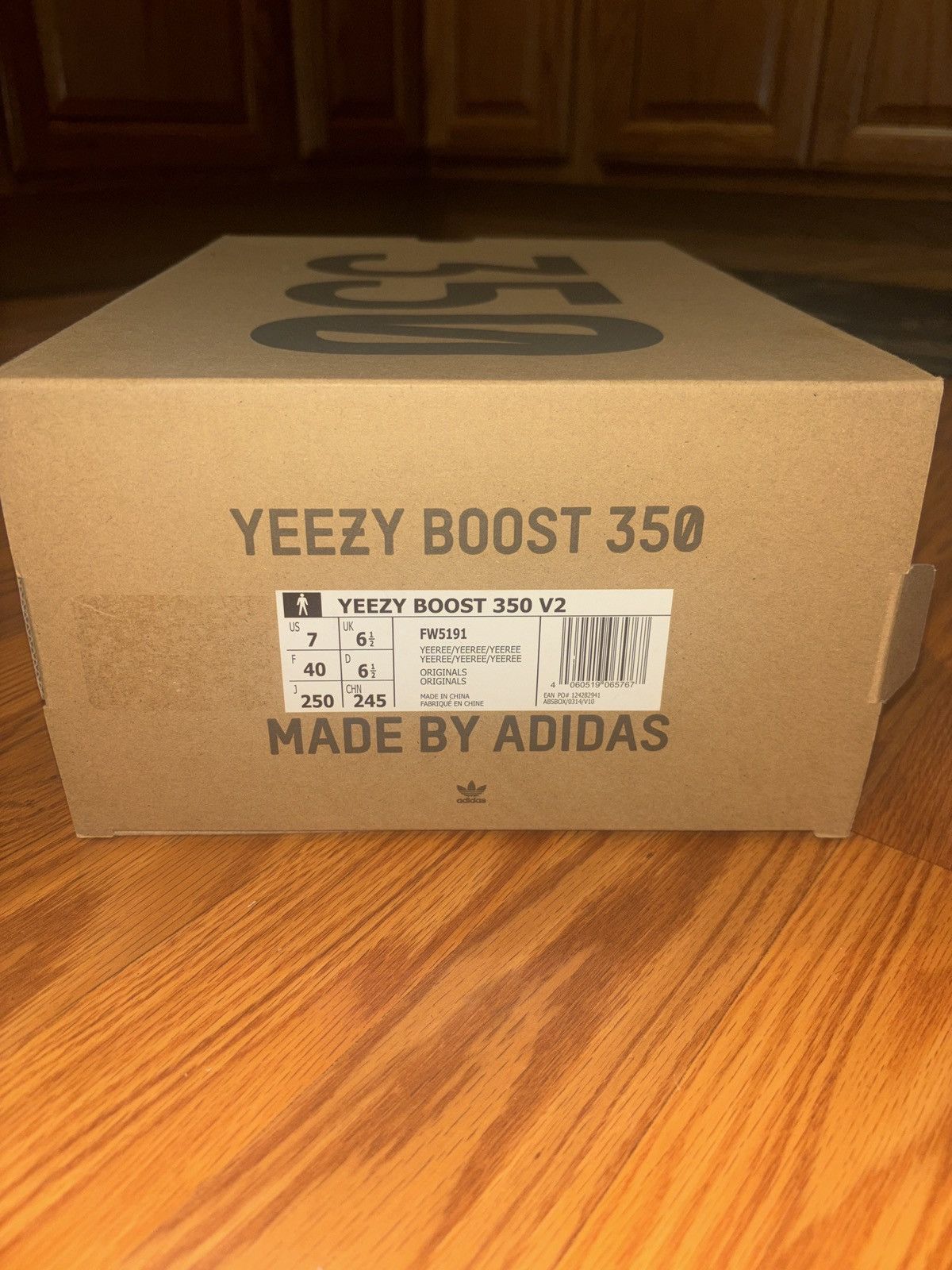 Yeezy Adidas Yeezy Boost 350 V2 Yeezreel (Non-Reflective) Size US 7 / IT 37 - 5 Thumbnail