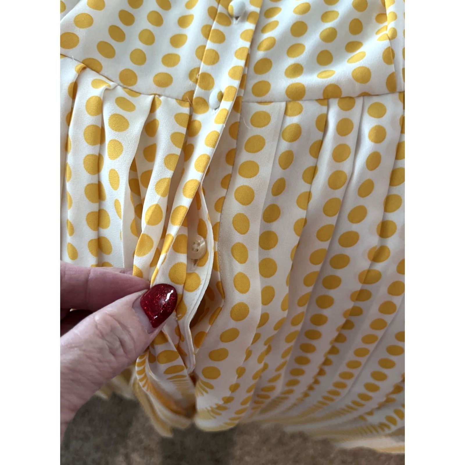 Brooks Brothers Brooks Brothers Red Fleece Dress Womens Size 6 Yellow White Polka Dot Pleated Lined Long Sleeve Collared Sheath Knee Length Button Size M / US 6-8 / IT 42-44 - 6 Thumbnail
