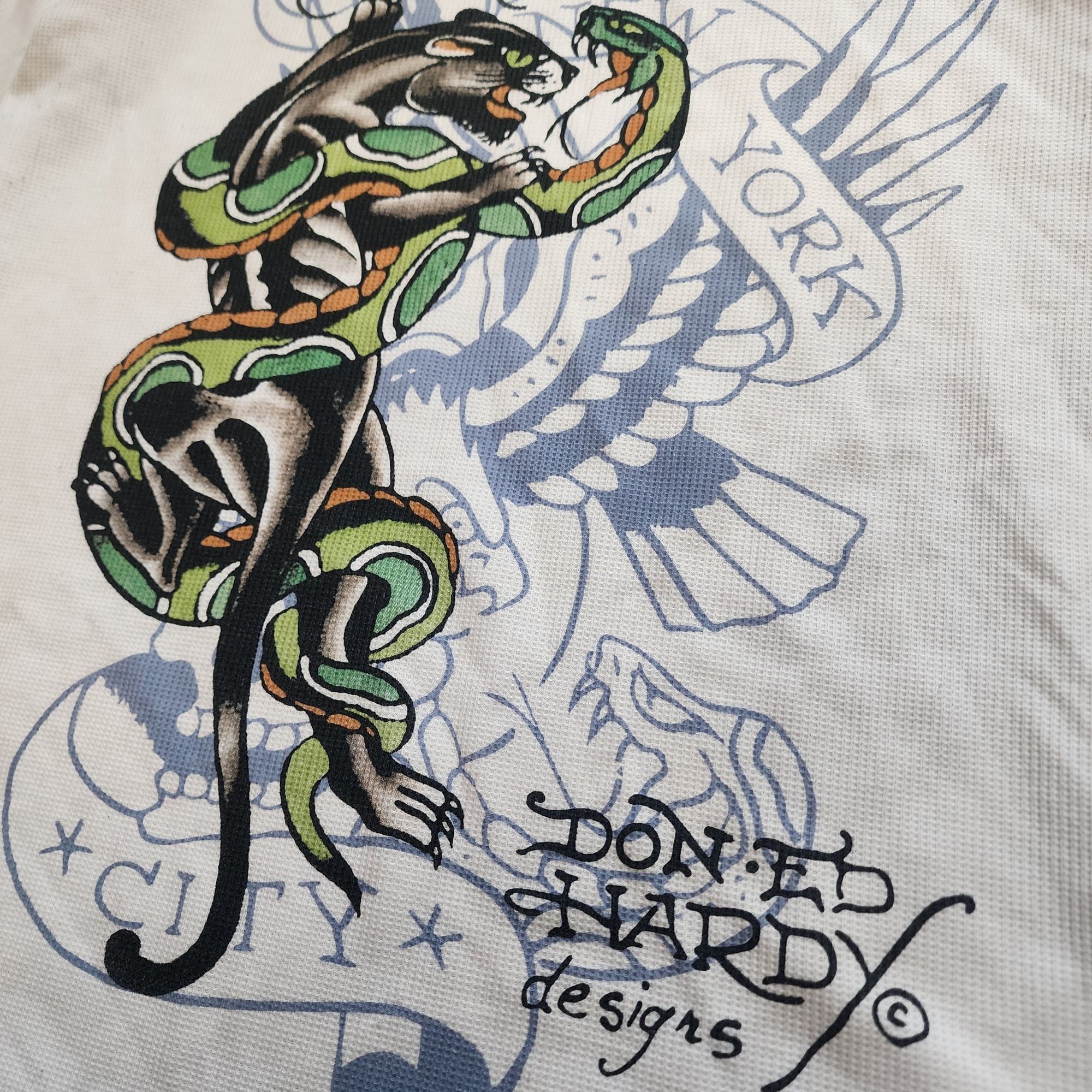 Ed Hardy Ed Hardy White Long Sleeve Thermal Graphic t-shirt Size US M / EU 48-50 / 2 - 6 Thumbnail