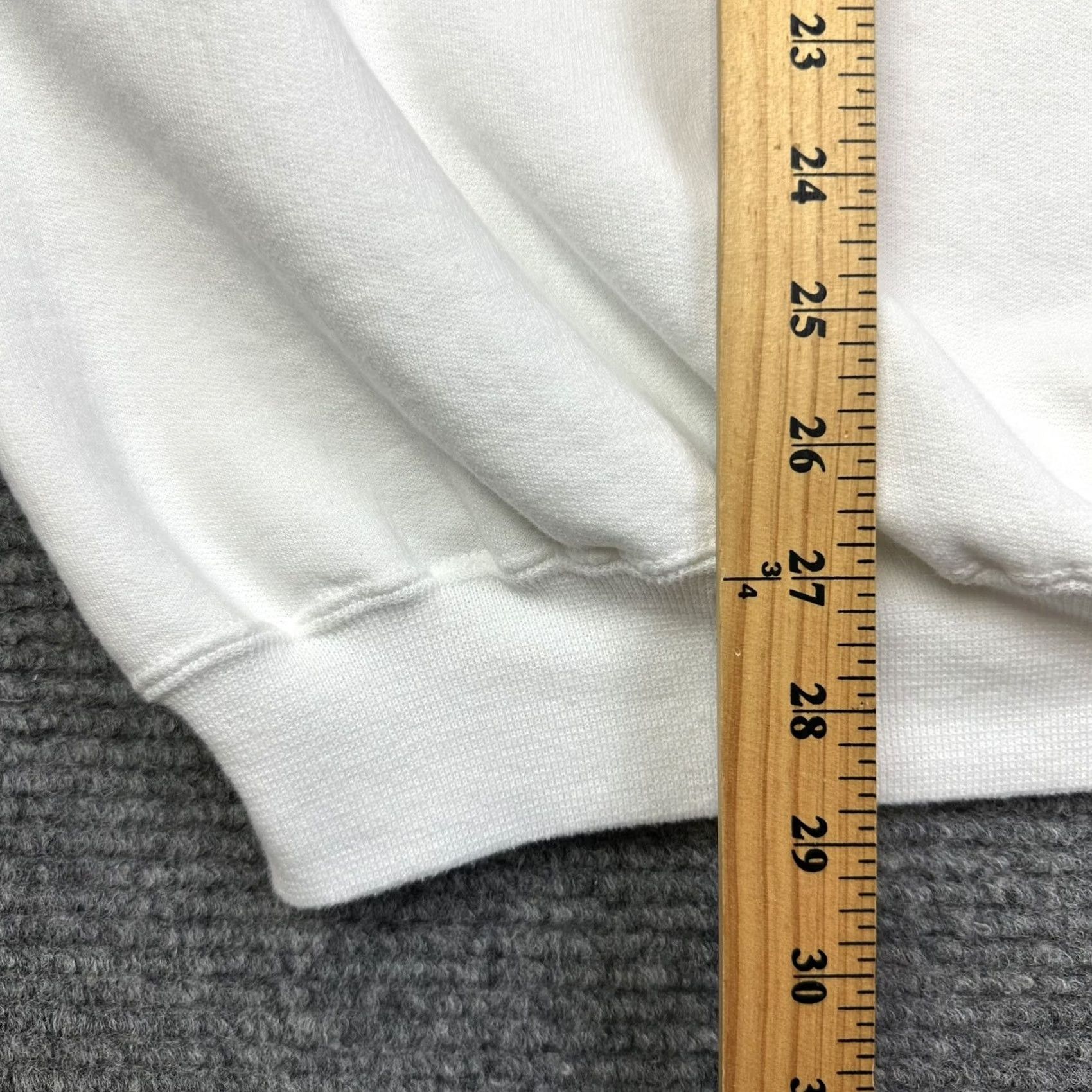 Jerzees VINTAGE Jerzees Public School NC Crewneck Sweatshirt 2X Women White Embroidered 90s Plus Size Pullover Size XXL / US 16-18 / IT 52-54 - 5 Thumbnail
