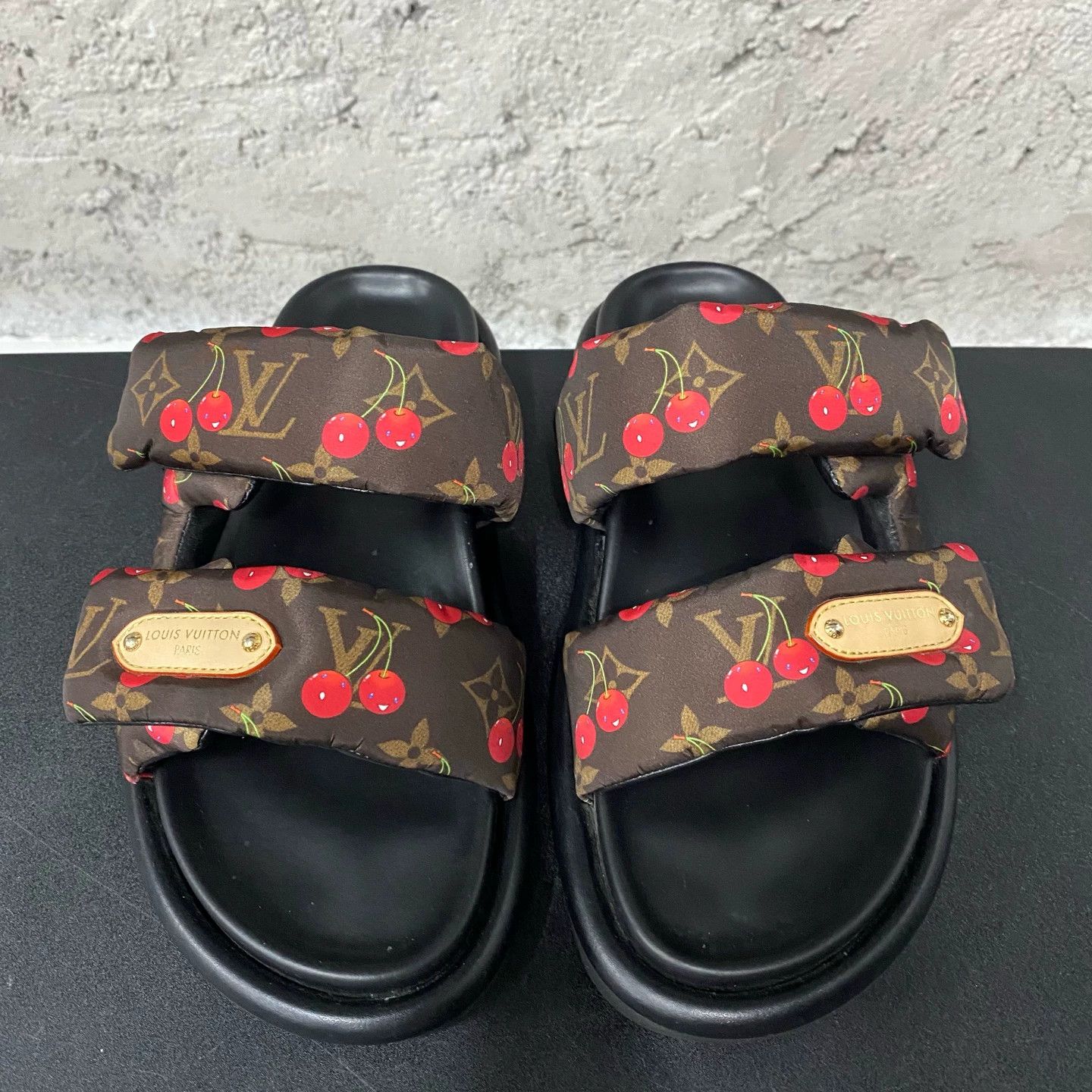 Louis Vuitton LV x Takashi Murakami Velcro Slide Sandals 39 Size US 8.5 / IT 38.5 - 6 Thumbnail