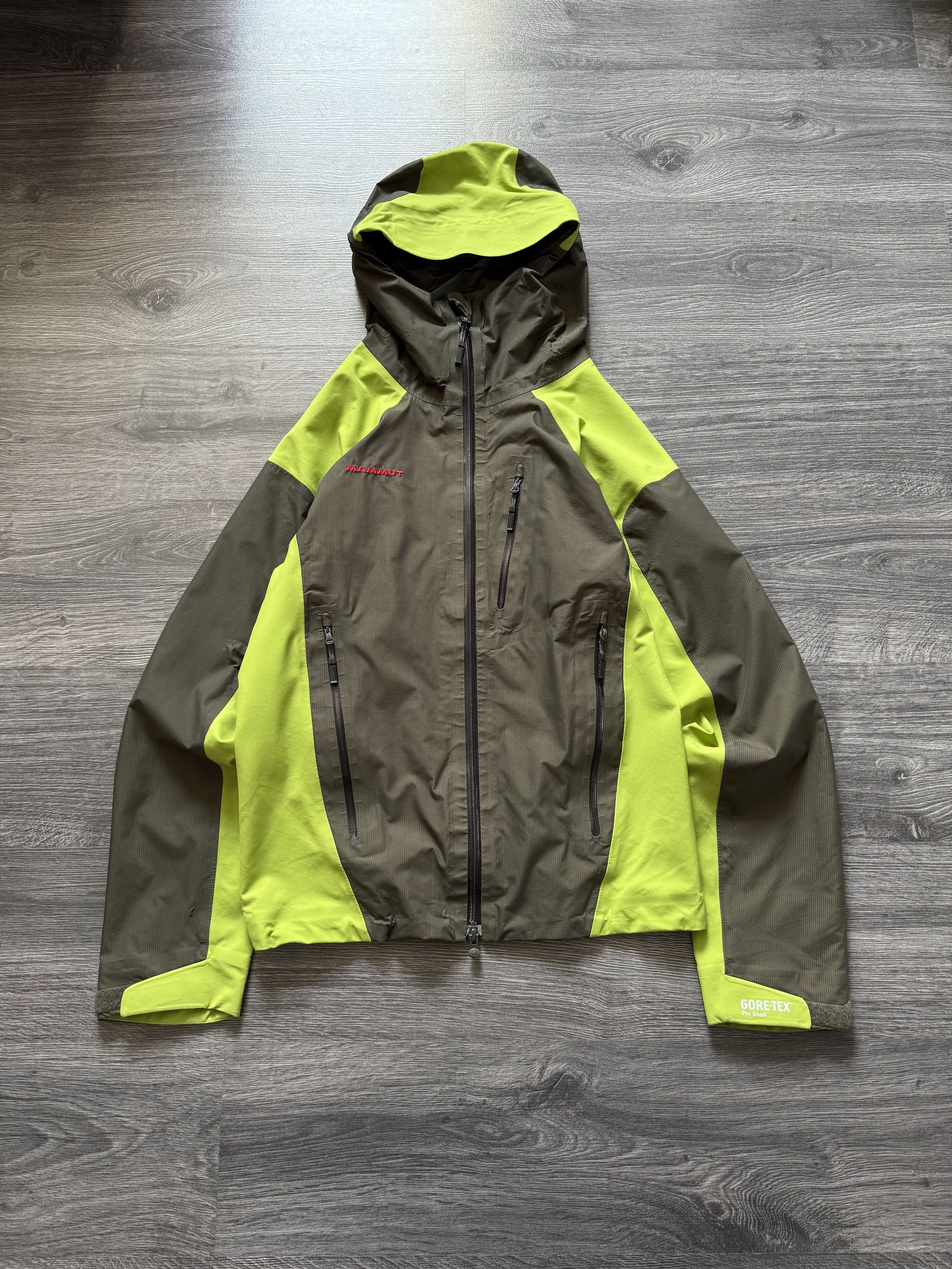 Mammut × Outdoor Life × Streetwear Mammut Gore-Tex Pro Shell 