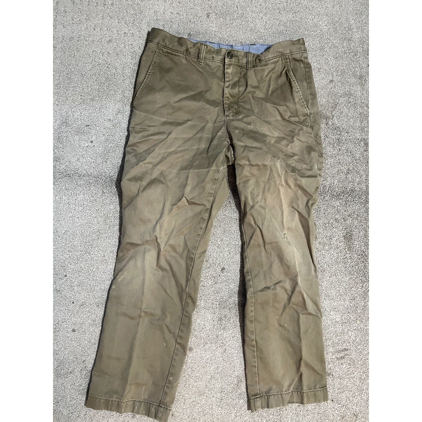 Vintage VINTAGE LL Bean Pants Mens 33x29 Khaki Standard Fit Chino 100% Cotton Classic Distressed Size US 33 - 2 Thumbnail