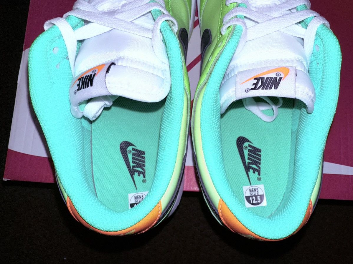 Nike Nike Dunk Low SE “Splash Volt” NEW w/ Box! glow-in-the-dark! Size US 12.5 / EU 45-46 - 15 Thumbnail