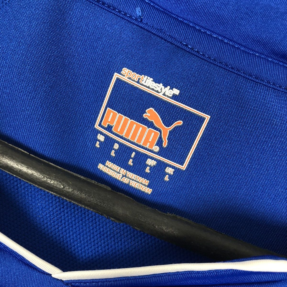 Puma × Vintage Italy national team 2010 2011 home jersey Size US M / EU 48-50 / 2 - 5 Thumbnail