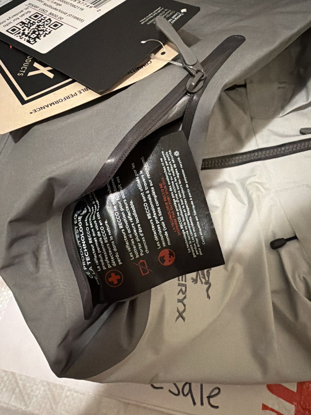 Arc'teryx Arc’teryx Beta AR Jacket Goretex Pro Solitude Void Size US L / EU 52-54 / 3 - 9 Thumbnail