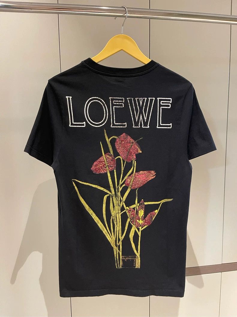 Loewe LOEWE Black floral perforated Logo short sleeve T-shirt Size M / US 6-8 / IT 42-44 - 1 Thumbnail
