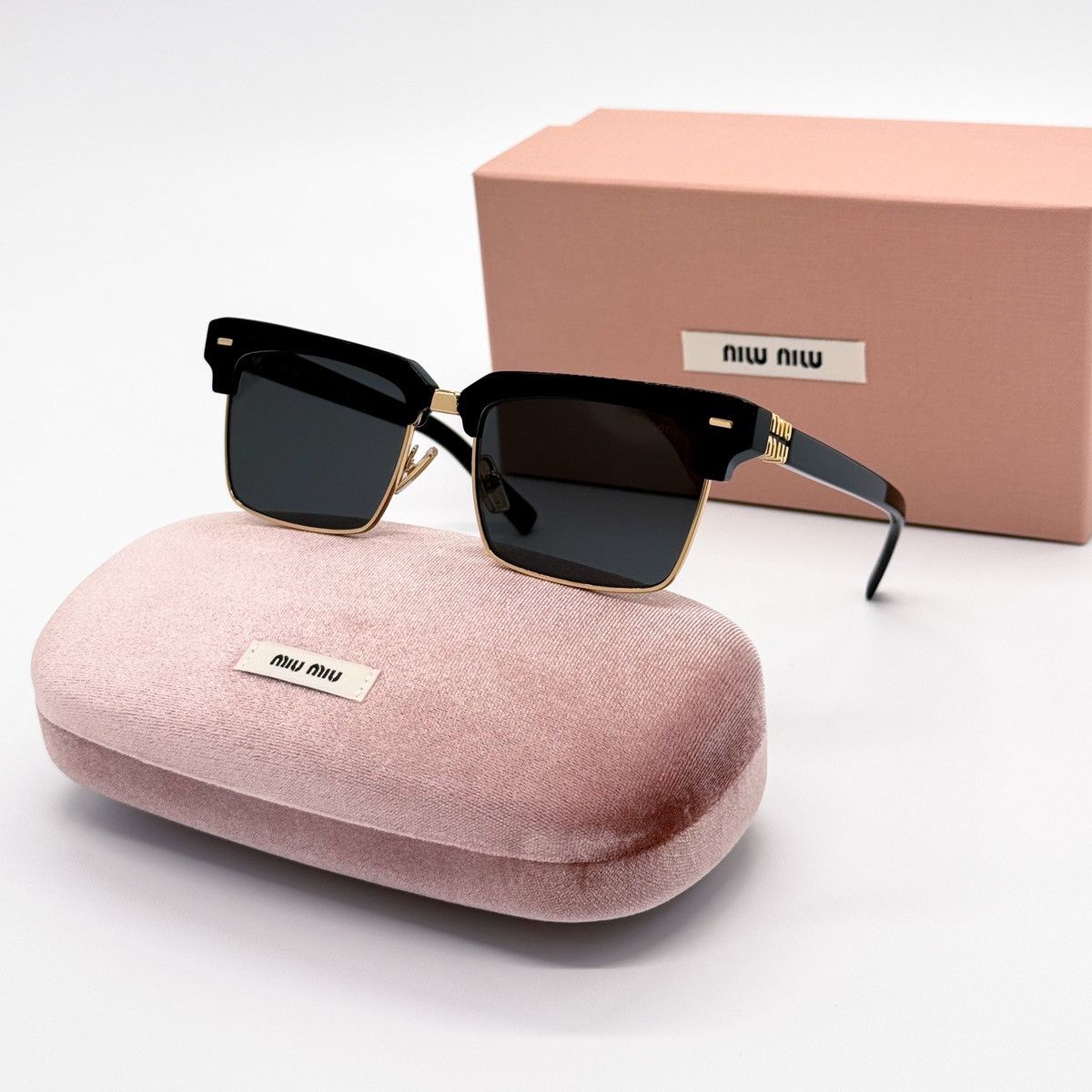 Miu Miu NEW MU 10ZS MIU MIU MU10ZS 1AB5S0 SUNGLASSES SMU 10Z