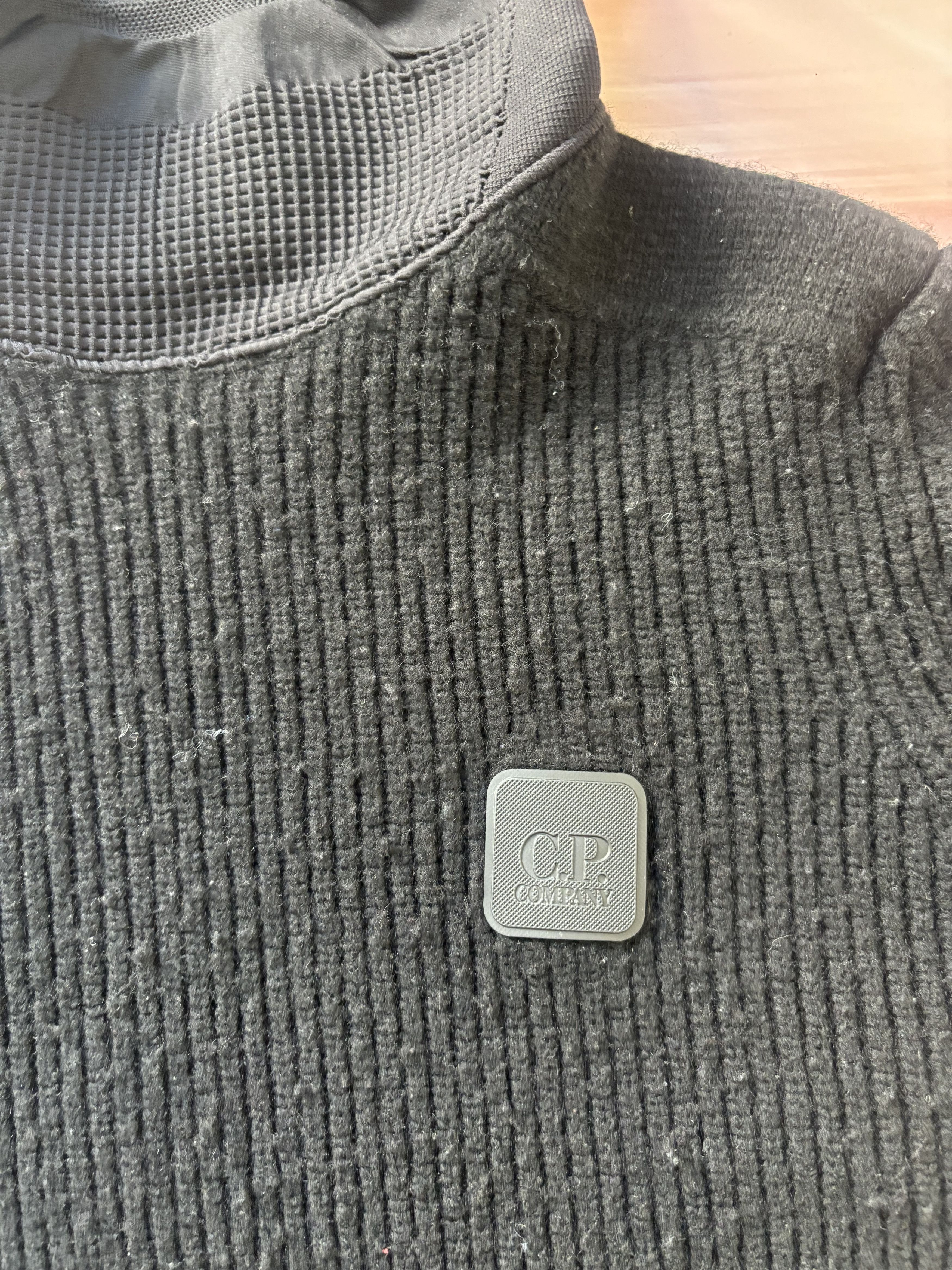 C.P. Company C.P. Company Black Sweater Attachable Logo Size US S / EU 44-46 / 1 - 2 Thumbnail