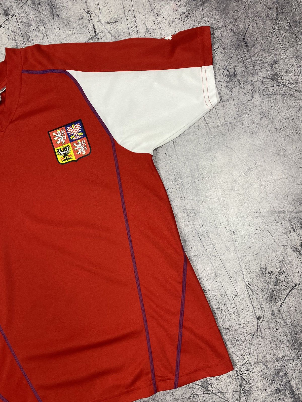 Puma × Vintage Vintage Puma Czech Republic National Soccer Jersey Size US M / EU 48-50 / 2 - 3 Thumbnail