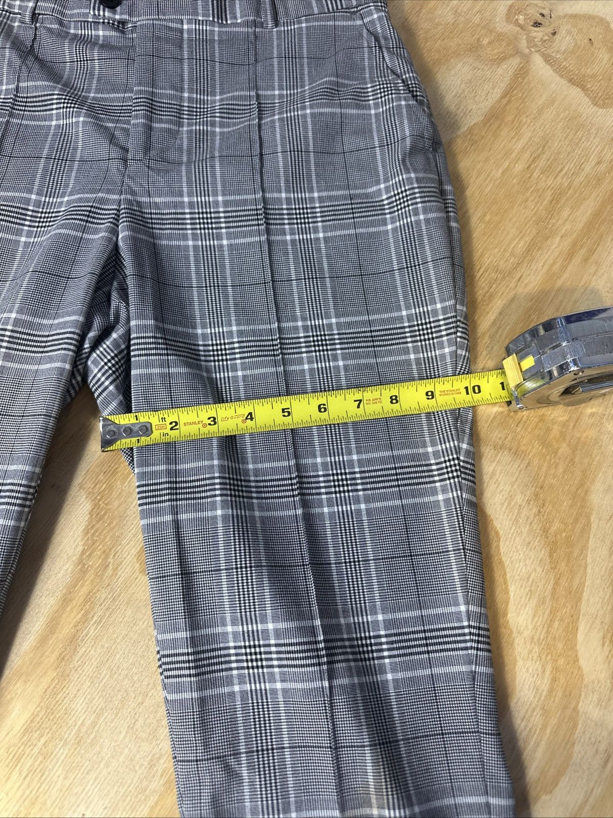 Boohoo Mens Grey White Black Plaid Dress Pants US 32 Size US 32 / EU 48 - 7 Thumbnail