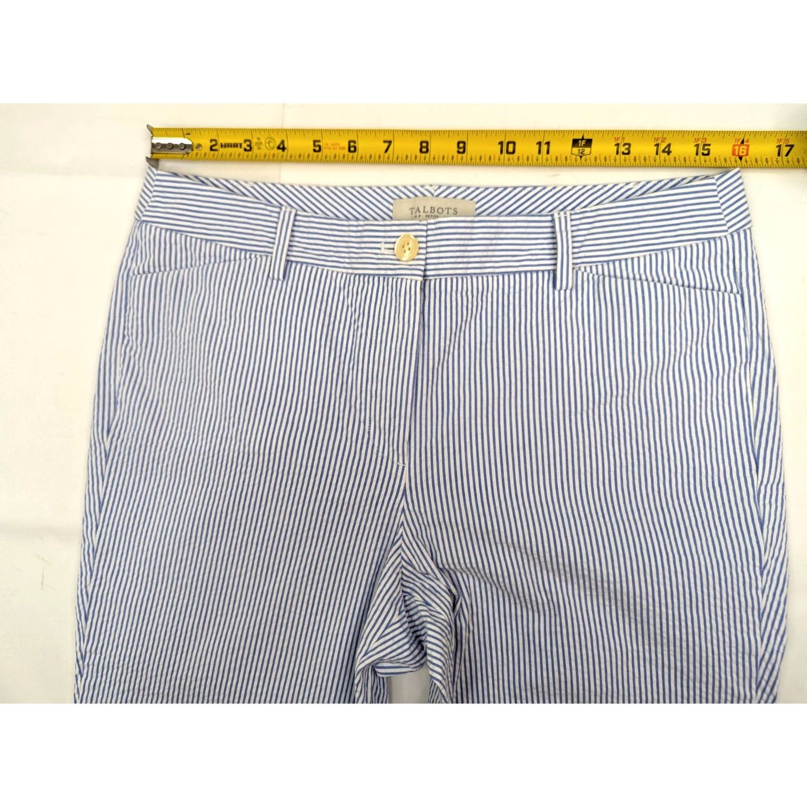 Talbots Talbots Capri Pants Women 10P Petite 32x20 Seersucker Striped Blue 90s Vintage Pant Casual Summer Knit Cotton Spandex Flat Front Buttons Cuffed Size 32" / US 10 / IT 46 - 5 Thumbnail