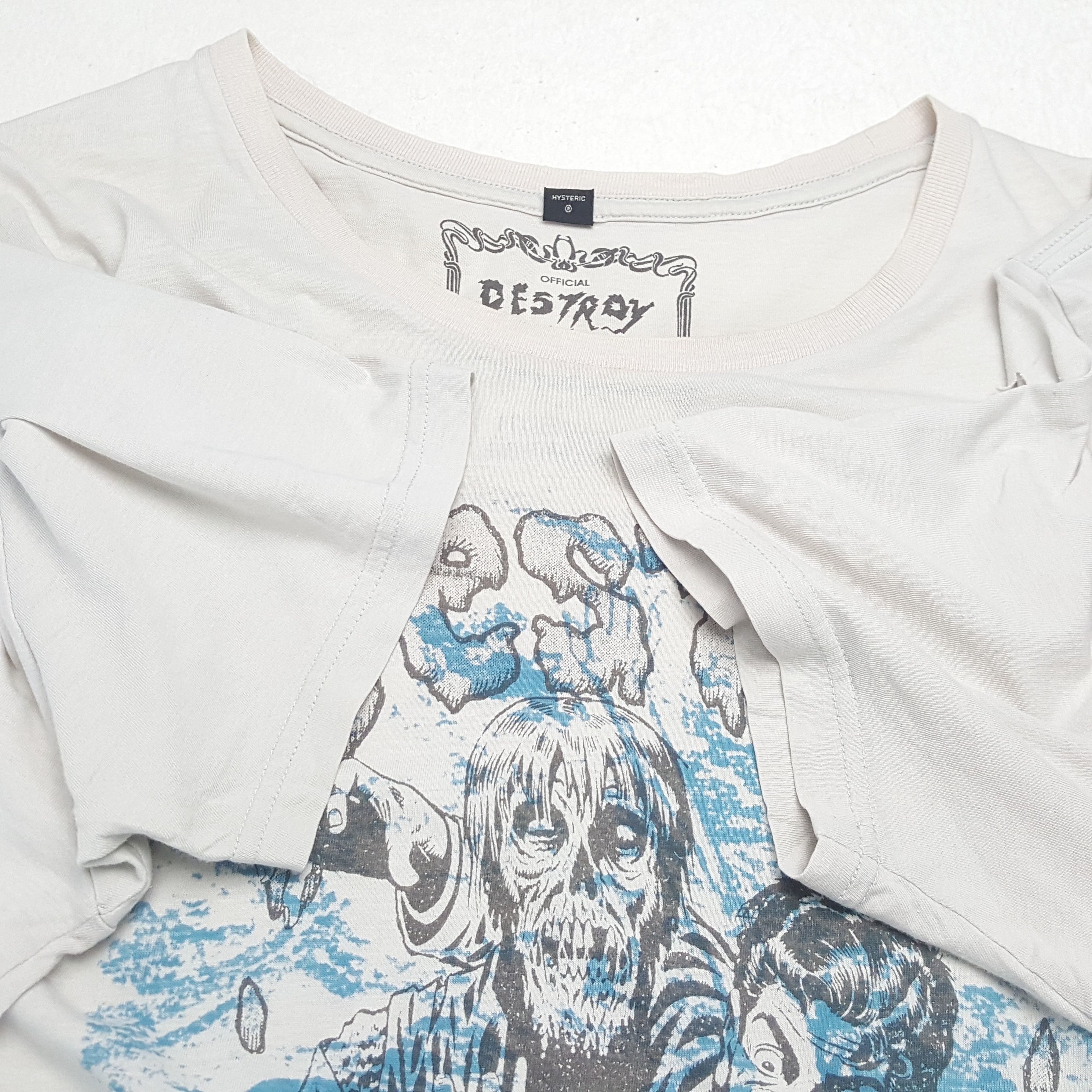 Hysteric Glamour × Japanese Brand × Vintage HYSTERIC GLAMOUR Destroy Monsters Japanese Brand Tshirt Size US S / EU 44-46 / 1 - 8 Thumbnail