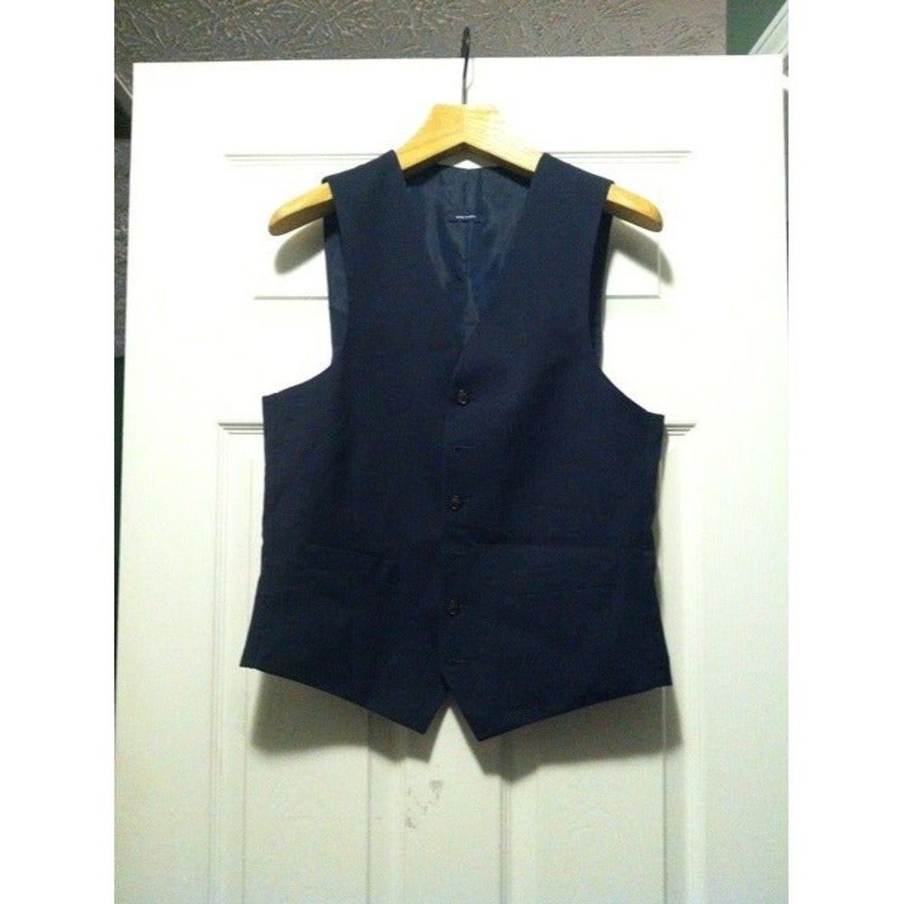 Stafford STAFFORD MEN'S NEW NAVY 51%WOOL 47%POLYESTER VEST SMALL Size US S / EU 44-46 / 1 - 1 Thumbnail