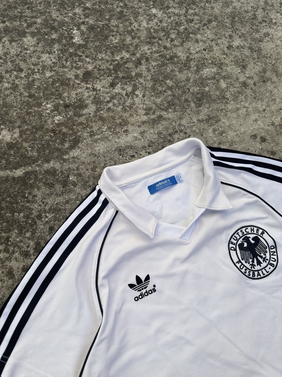 Adidas Vintage Adidas Germany Retro 12/13 Soccer Jersey Rare M Size US M / EU 48-50 / 2 - 3 Thumbnail