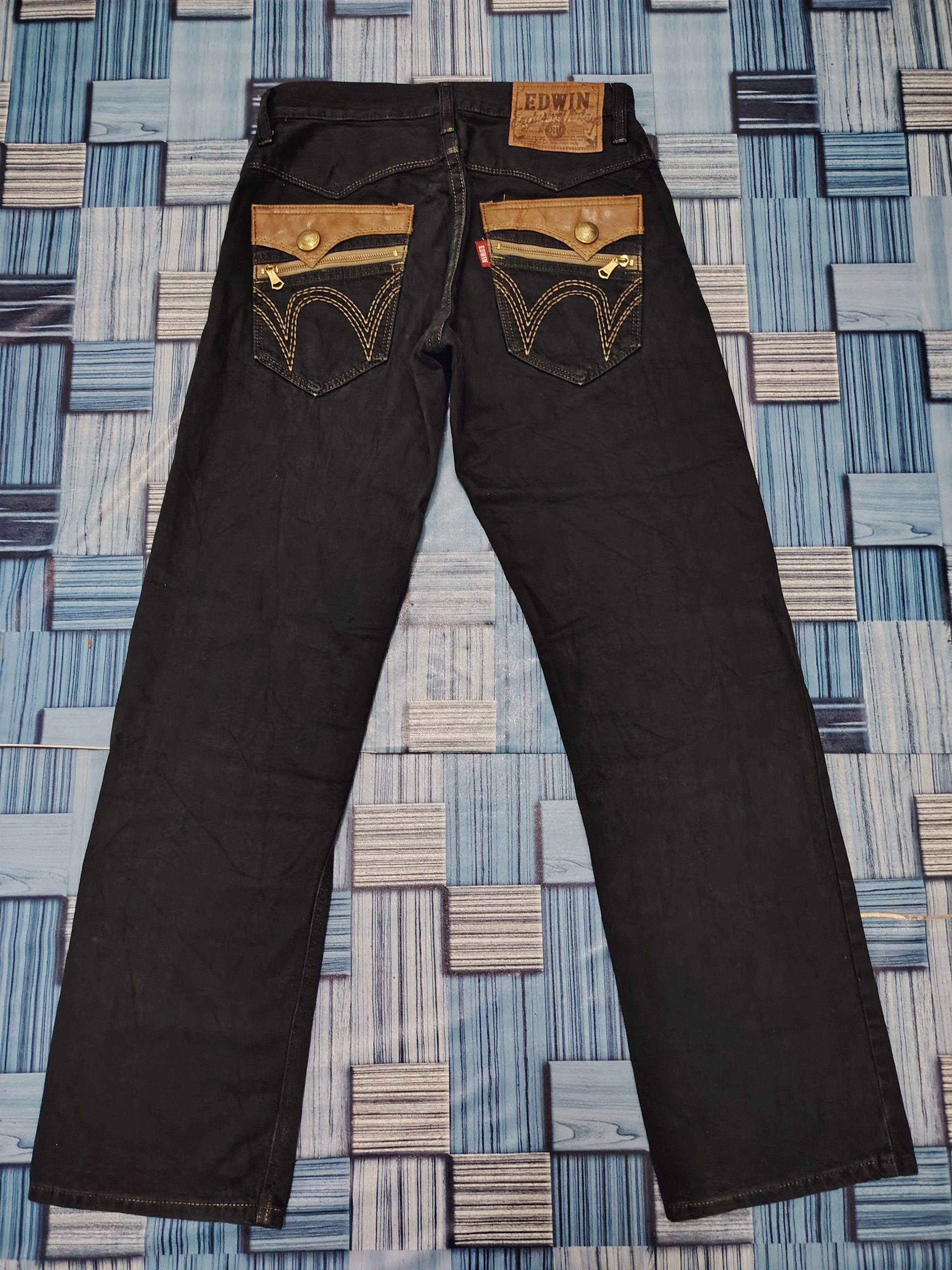 Who Decides War Japanese Edwin Exclusive Vintage flared Jeans Size US 31 - 12 Thumbnail