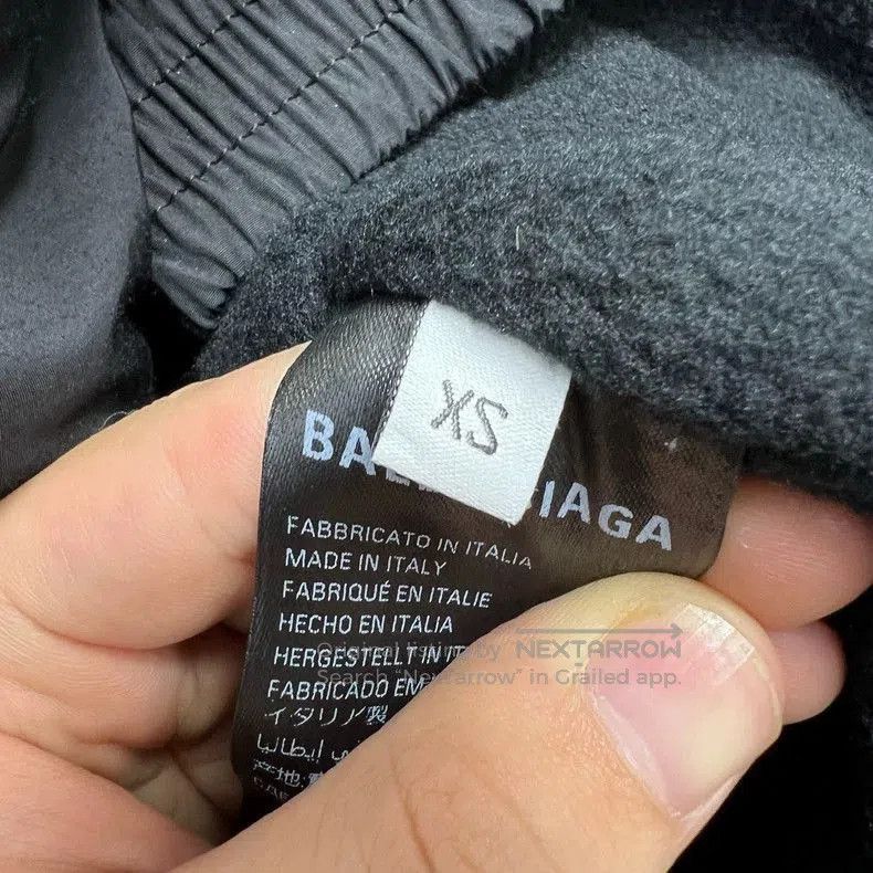 Balenciaga Balenciaga Logo High-Neck Zip Jacket. Size US XS / EU 42 / 0 - 3 Thumbnail
