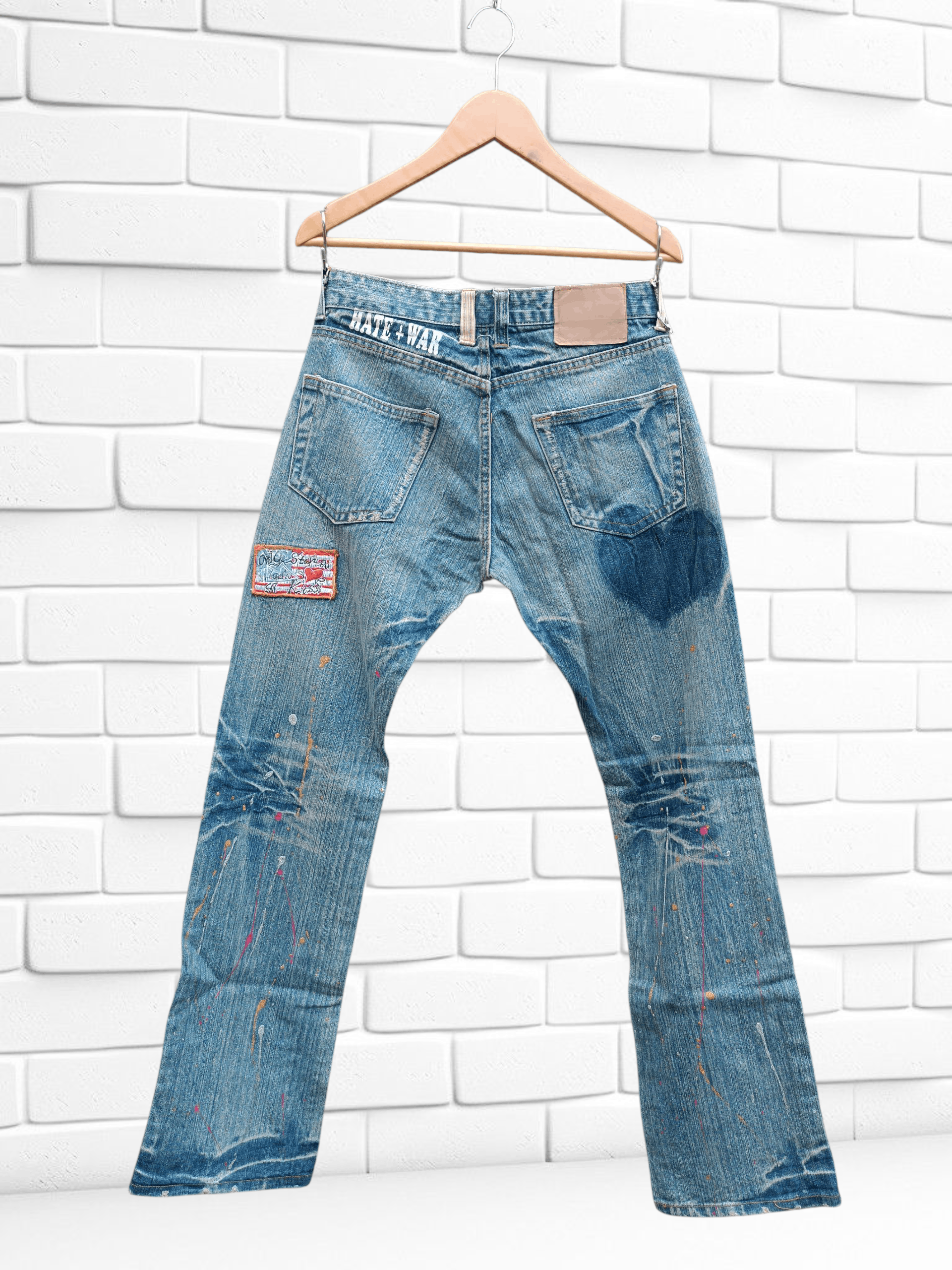 Japanese Brand Vintage Distressed Denim Jeans Glitter "Hate War" Size US 31 - 4 Thumbnail