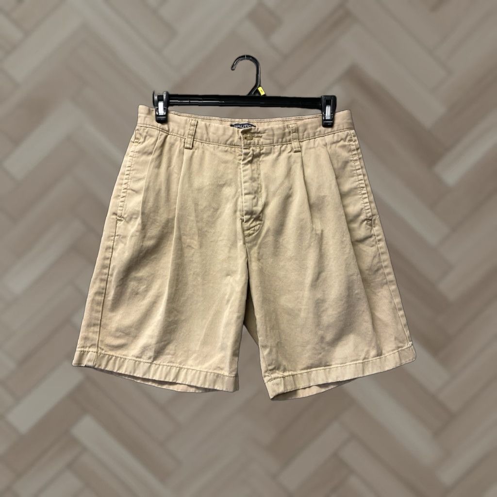 Nautica Nautica Men's Classic Fit Shorts Khaki Tan Cotton 9in Inseam Zip Button Pockets Casual Golf/Beach 32 Regular Mens Size US 32 / EU 48 - 1 Thumbnail