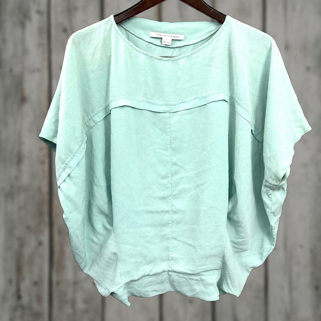 Diane von Furstenberg VINTAGE Diane von Furstenberg Blouse Womens Petite S Silk Landy 90s Green Designer Casual Women Size S / US 4 / IT 40 - 1 Thumbnail