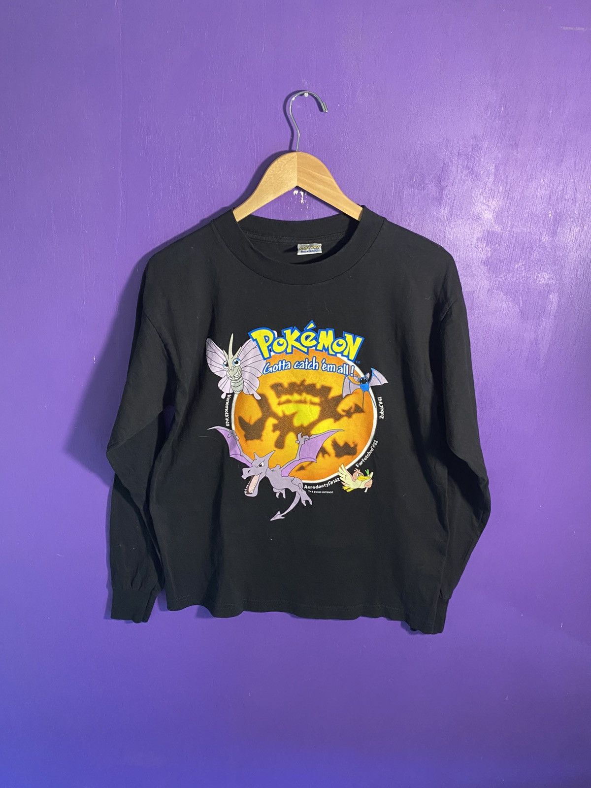 Vintage 2000 Pokemon gotta catch em all long-sleeve