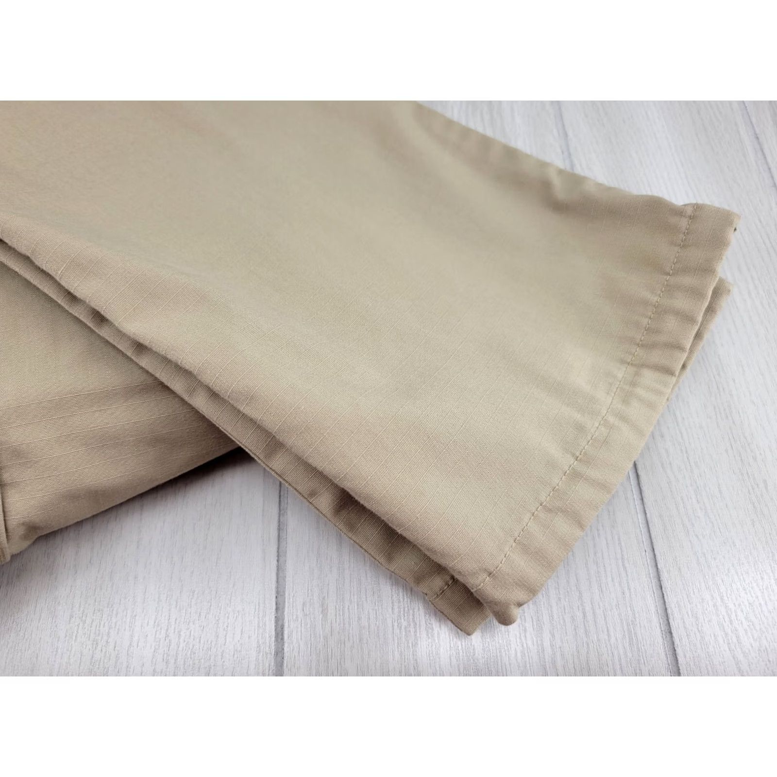 Vintage 5.11 Tactical Series Style 31.5-35 Inseam Regular Pants Tan Men Dress Pants Flat Front Beige 511 Vintage: No Mens Size US 31 - 7 Thumbnail