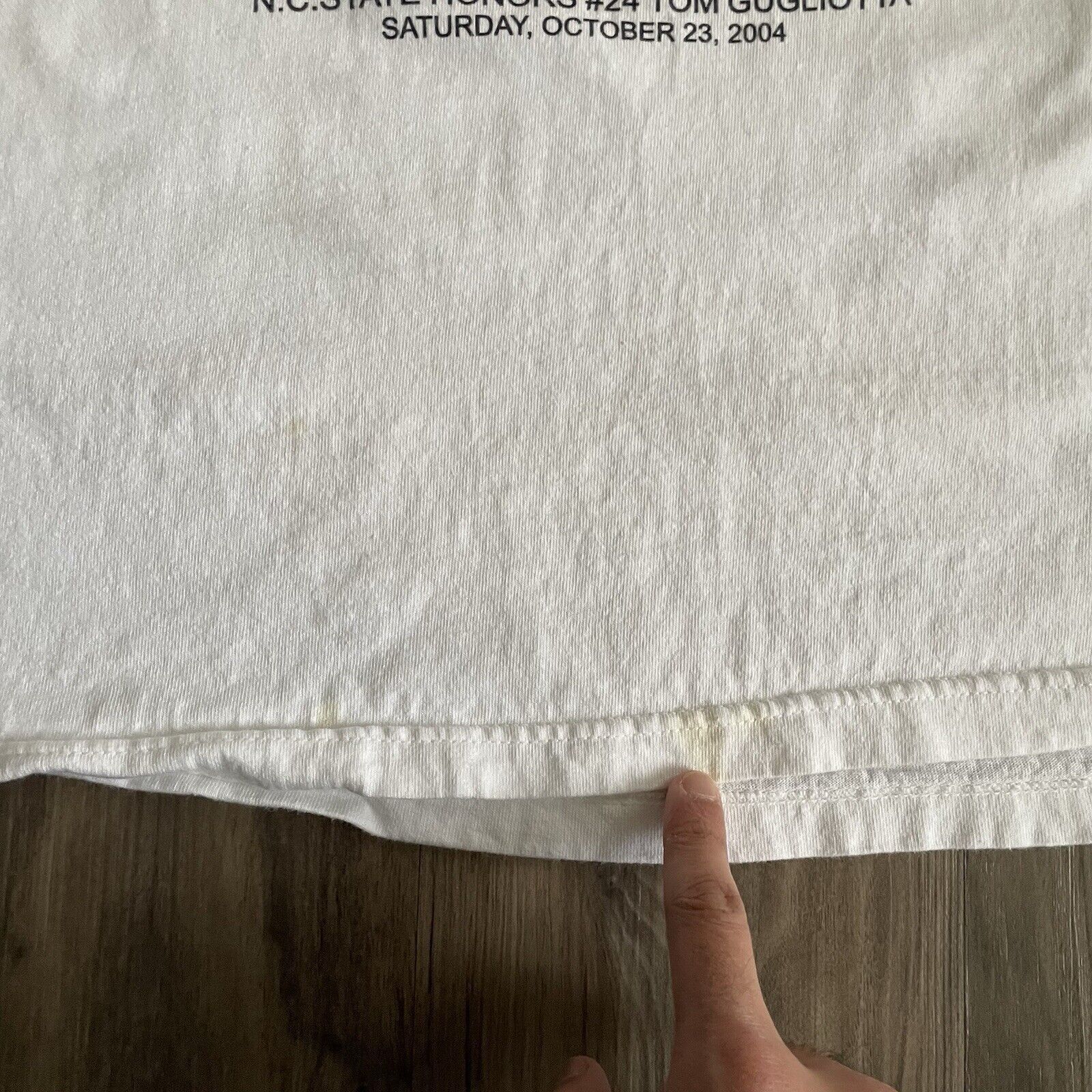 NBA × Vintage Vintage Tom Gugliotta NC State T-Shirt Size L Googs White Size US L / EU 52-54 / 3 - 2 Thumbnail