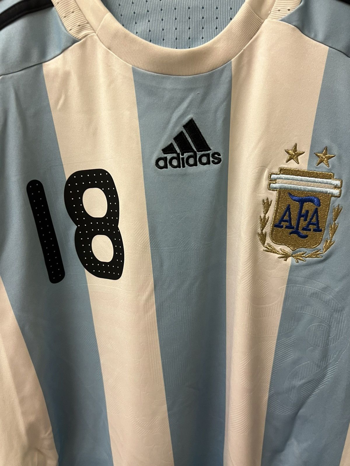 Adidas Messi #18 2008 Argentina Home Jersey Size US S / EU 44-46 / 1 - 4 Thumbnail