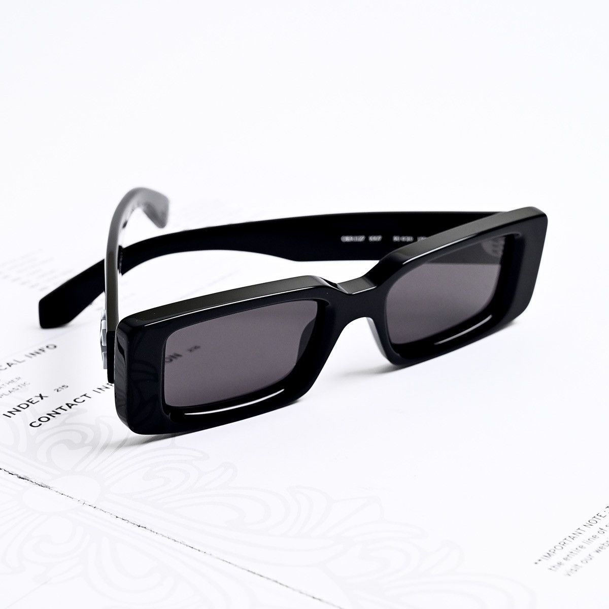 Off-White OFF WHITE ARTHUR SS24 SUNGLASSES Size ONE SIZE - 9 Thumbnail