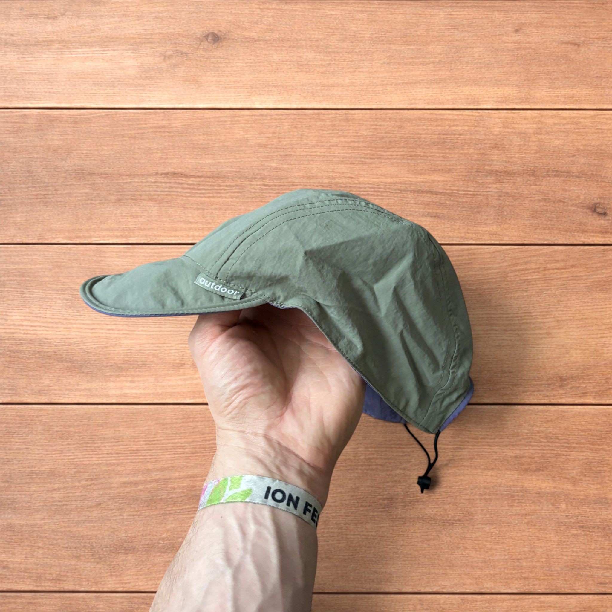 Japanese Brand Reversible military pilot trapper hat in green/purple. Size ONE SIZE - 2 Thumbnail