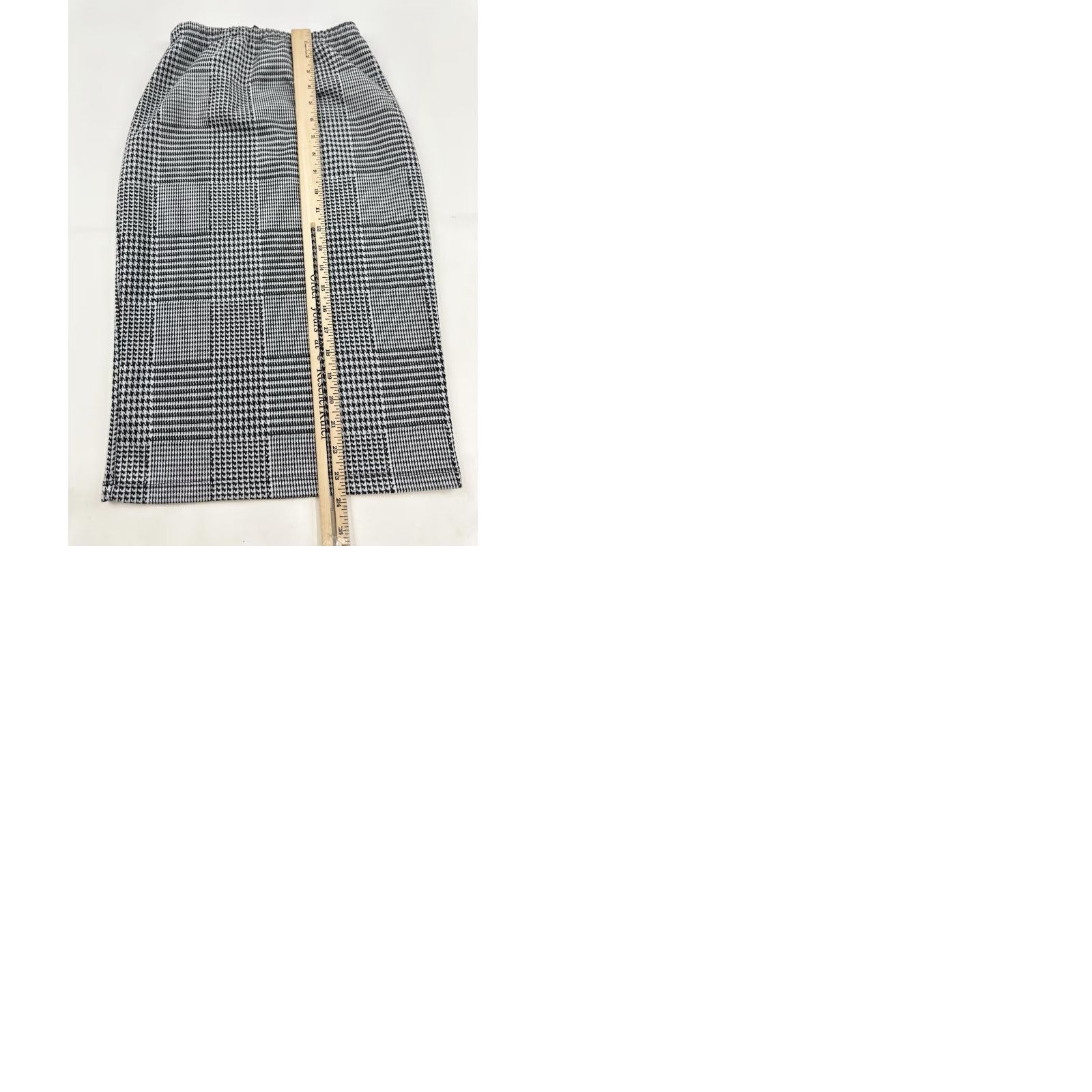 Vintage Olivia Rae New York Skirt Women’s S Small Black White Houndstooth Pencil Stretch Casual Party/Cocktail Travel Business 90s American Womens Size 28" / US 6 / IT 42 - 9 Thumbnail