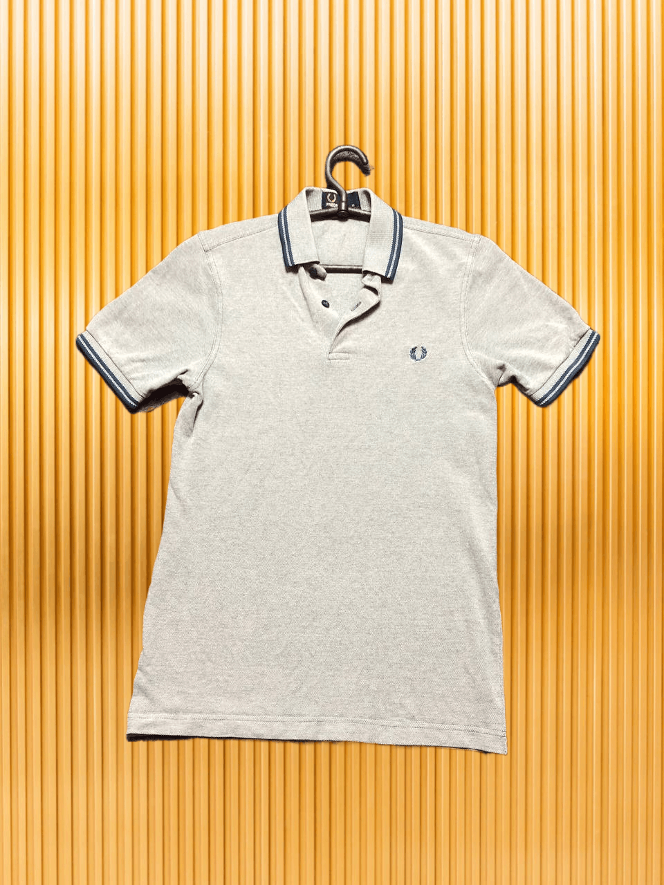 Fred Perry Vintage logo Fred Perry T-shirt Y2K polo slim fit size XS Size US XS / EU 42 / 0 - 1 Thumbnail
