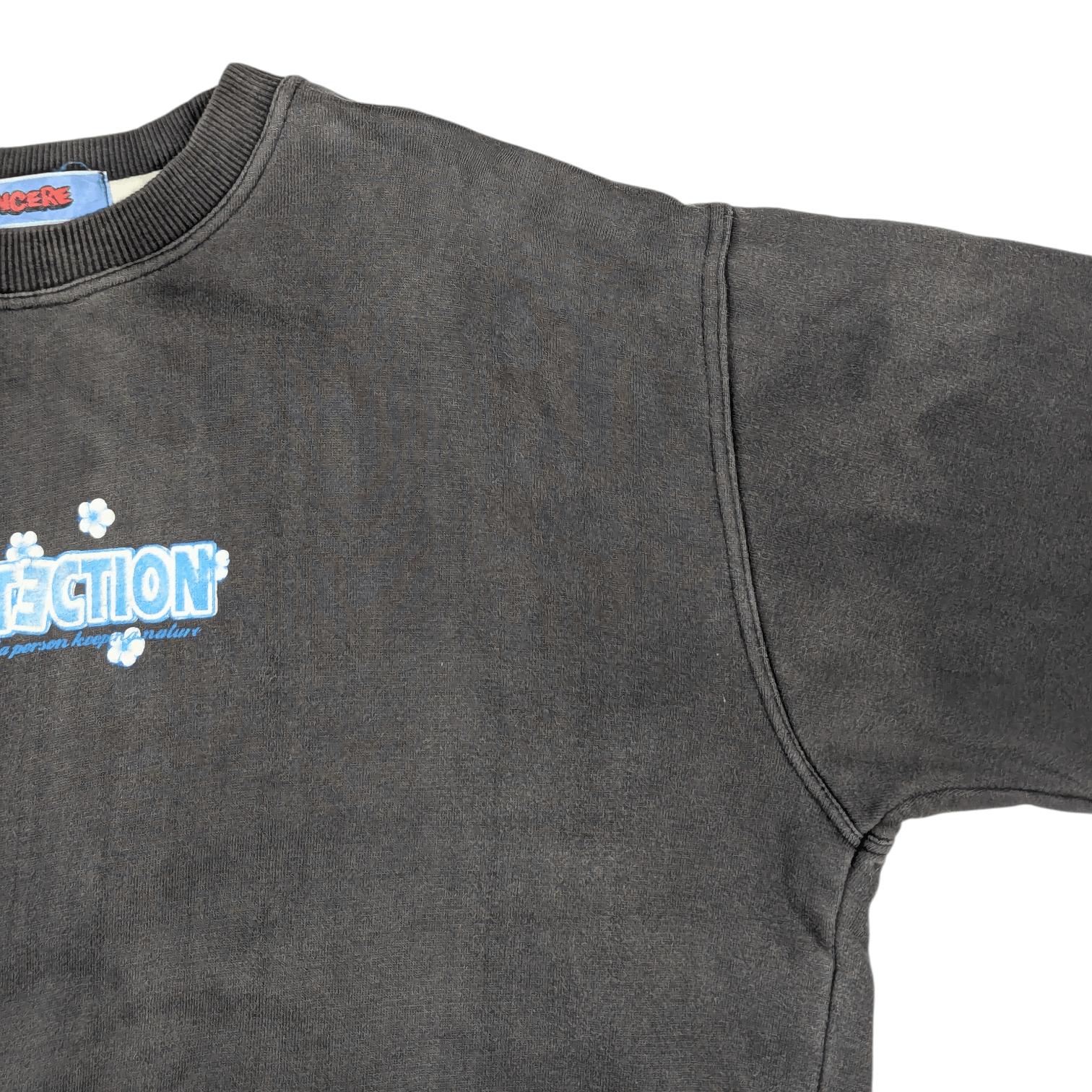 Vintage Vintage 90's VINCERE Surf Freedom Spell Out Sweatshirt Size US L / EU 52-54 / 3 - 13 Thumbnail