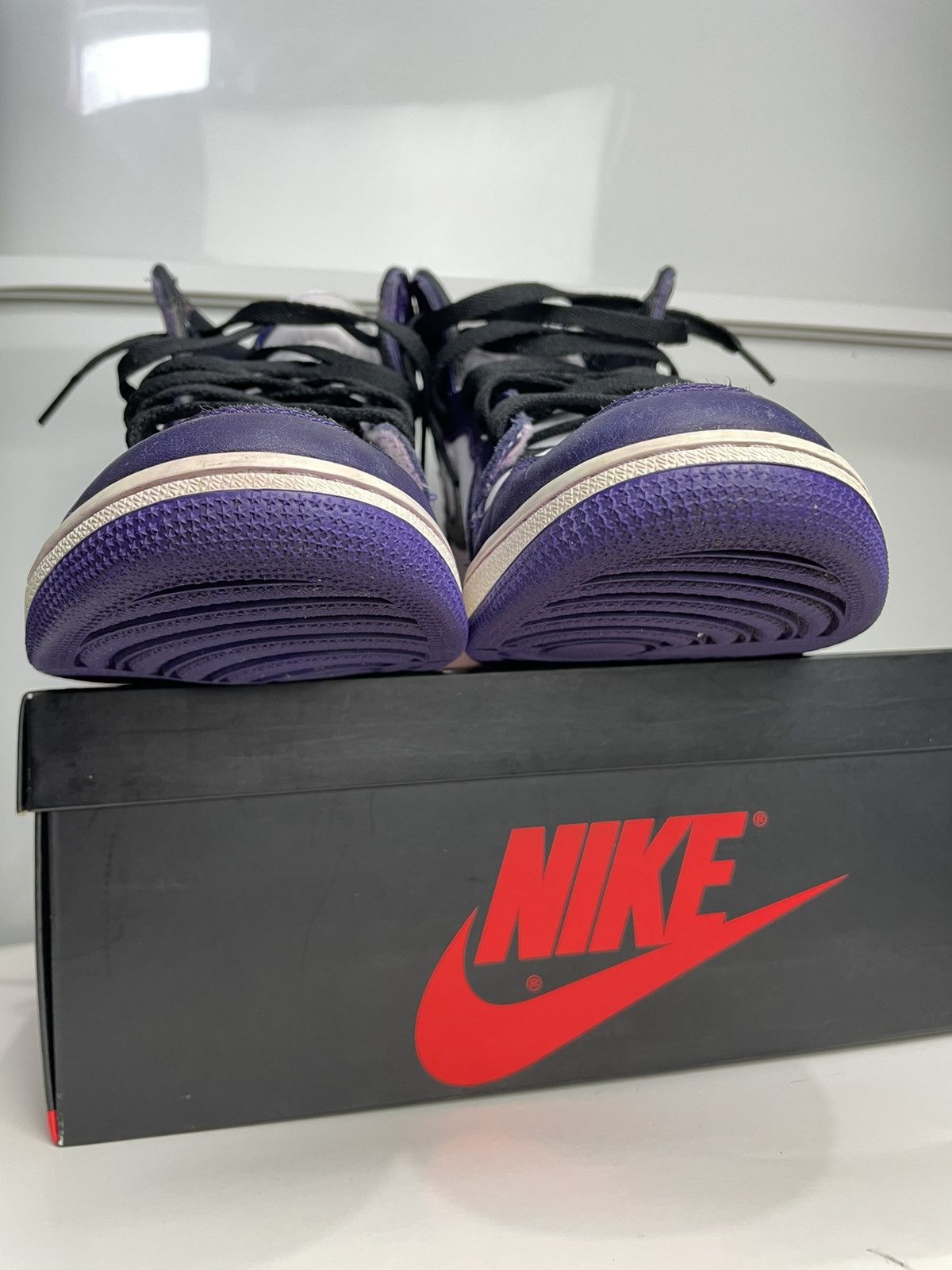 Nike Jordan 1 Court Purple 2.0 Size 8.5 Beat Nike OG Box/Laces Size US 8.5 / EU 41-42 - 19 Thumbnail